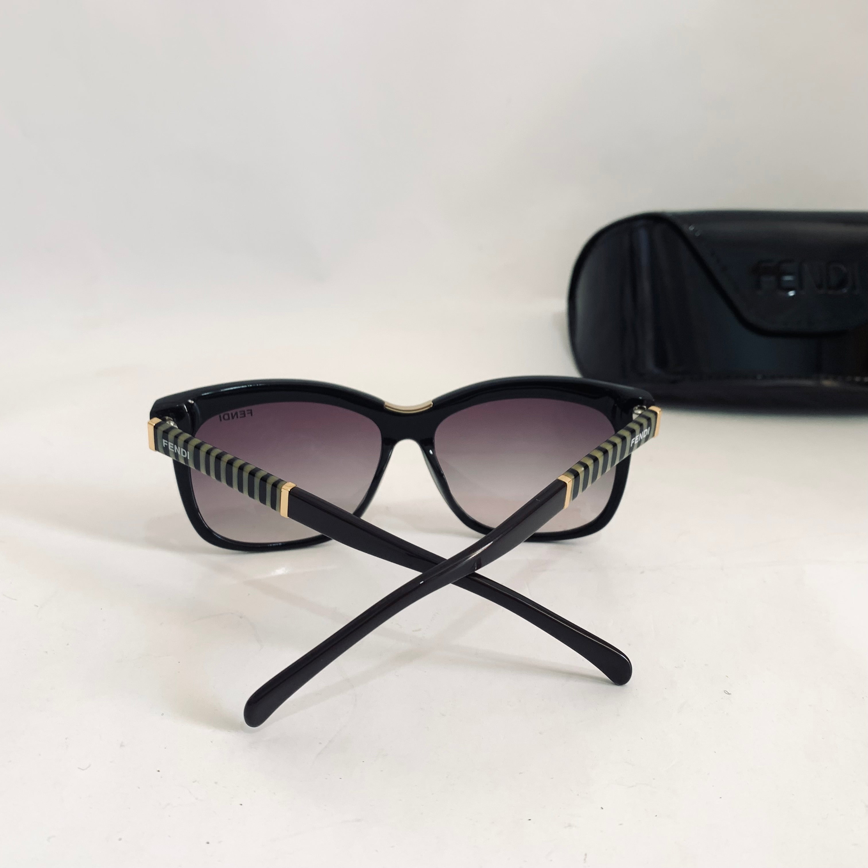 Fendi FS5281 S fm