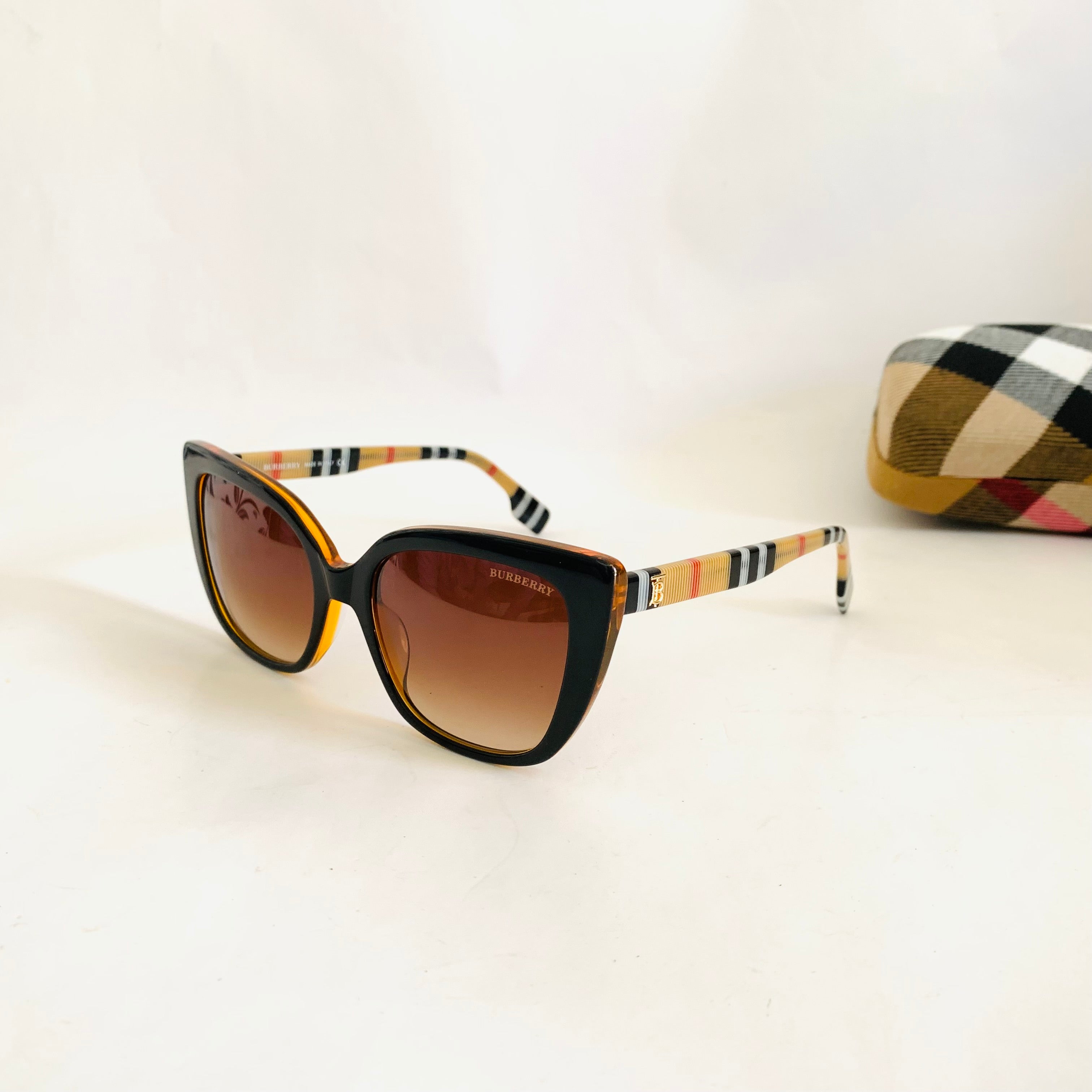 Burberry BE4333 S fm