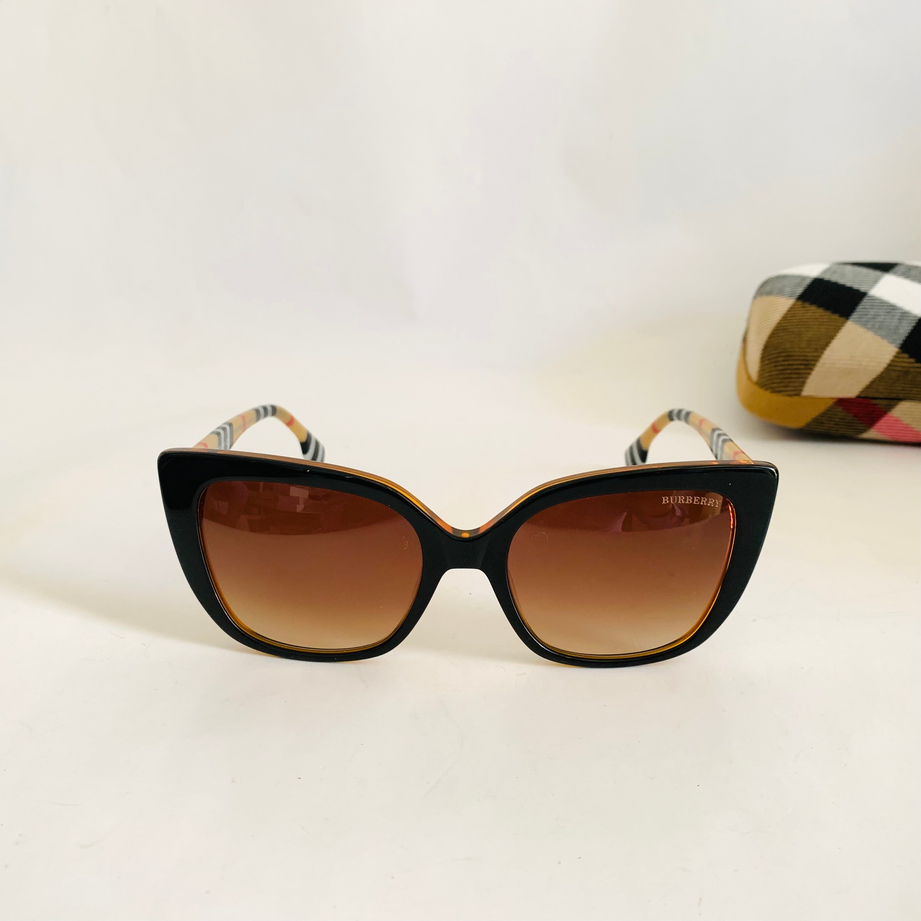 Burberry BE4333 S fm