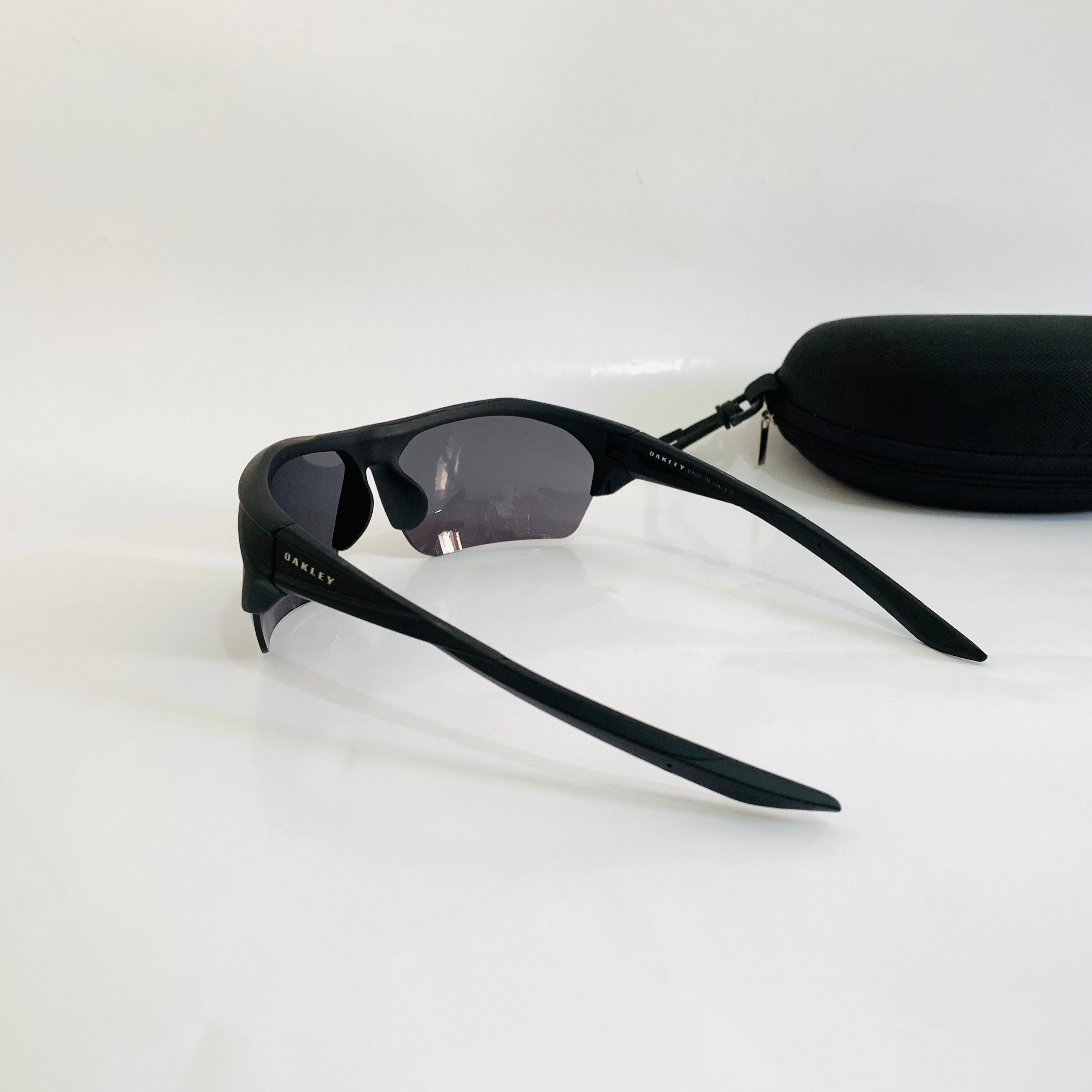 Oakley OX3005
