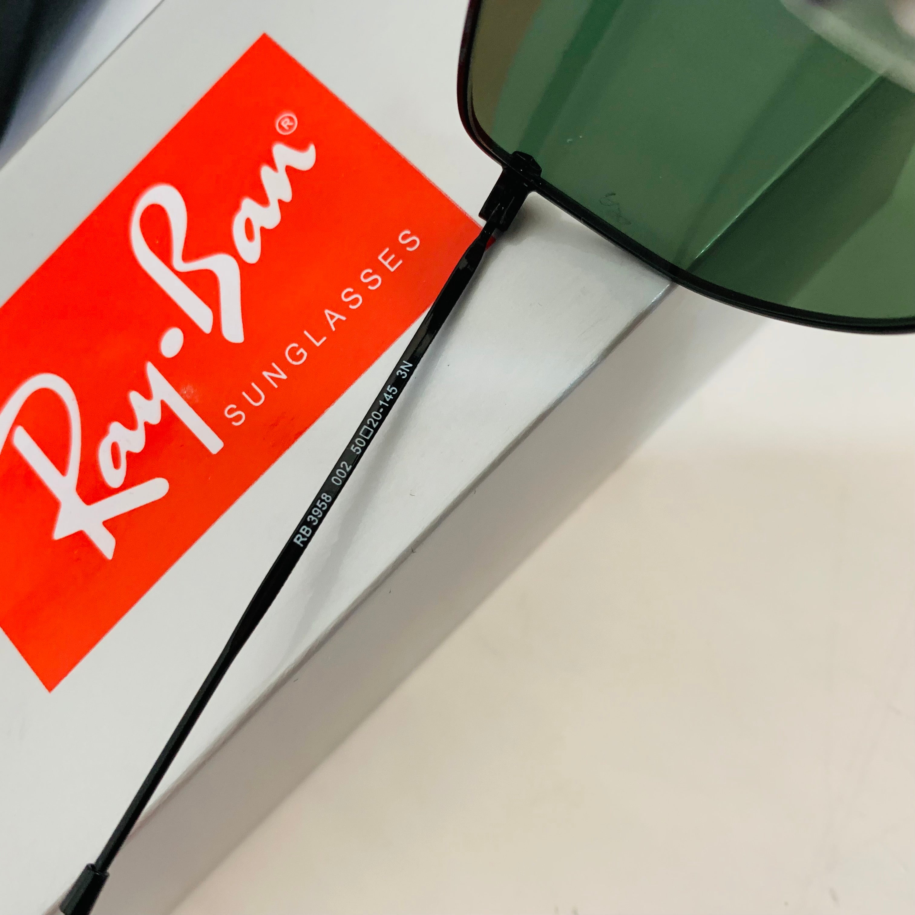 Ray-Ban RB3958