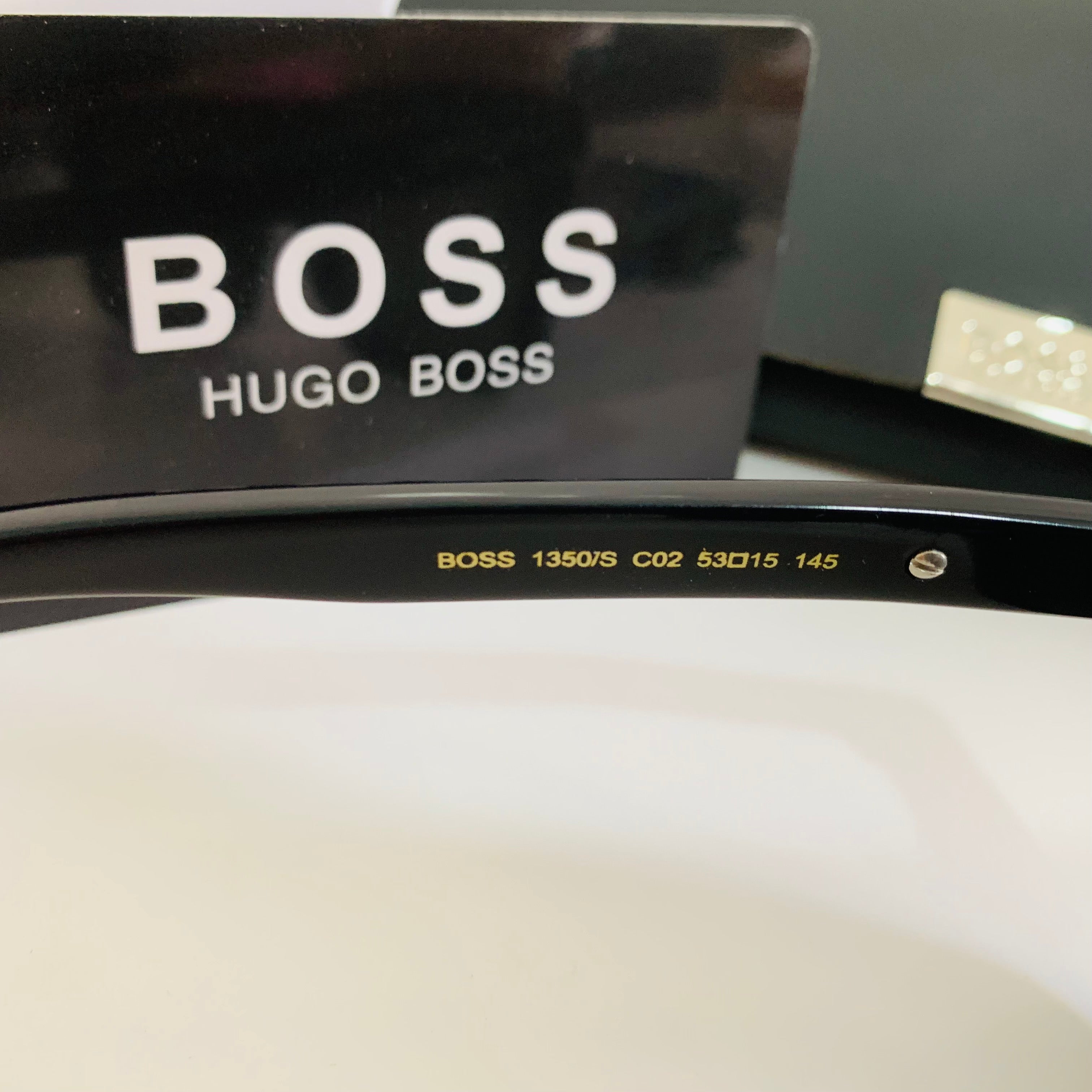 Hugo Boss 1350/S