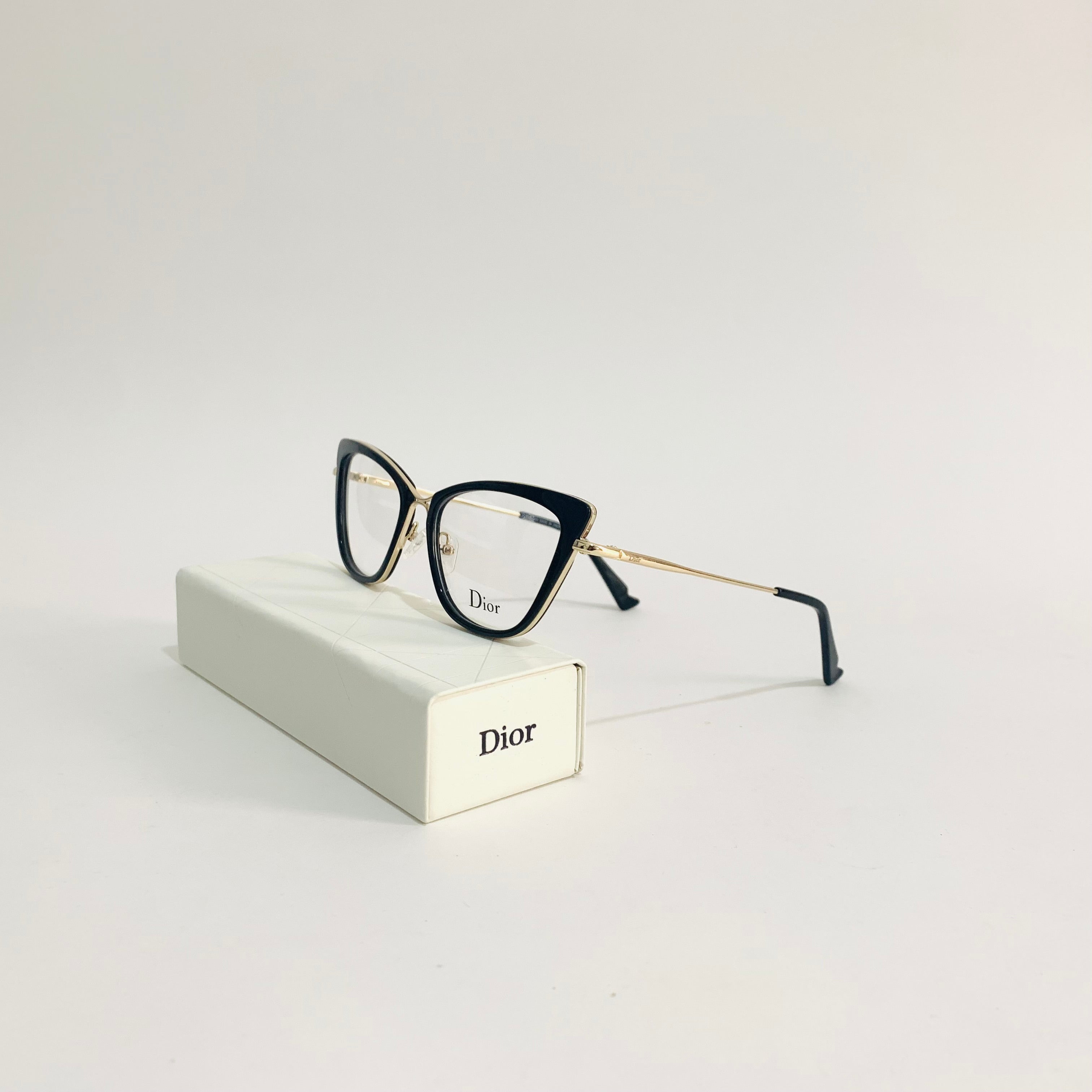 Dior TL3598A fm