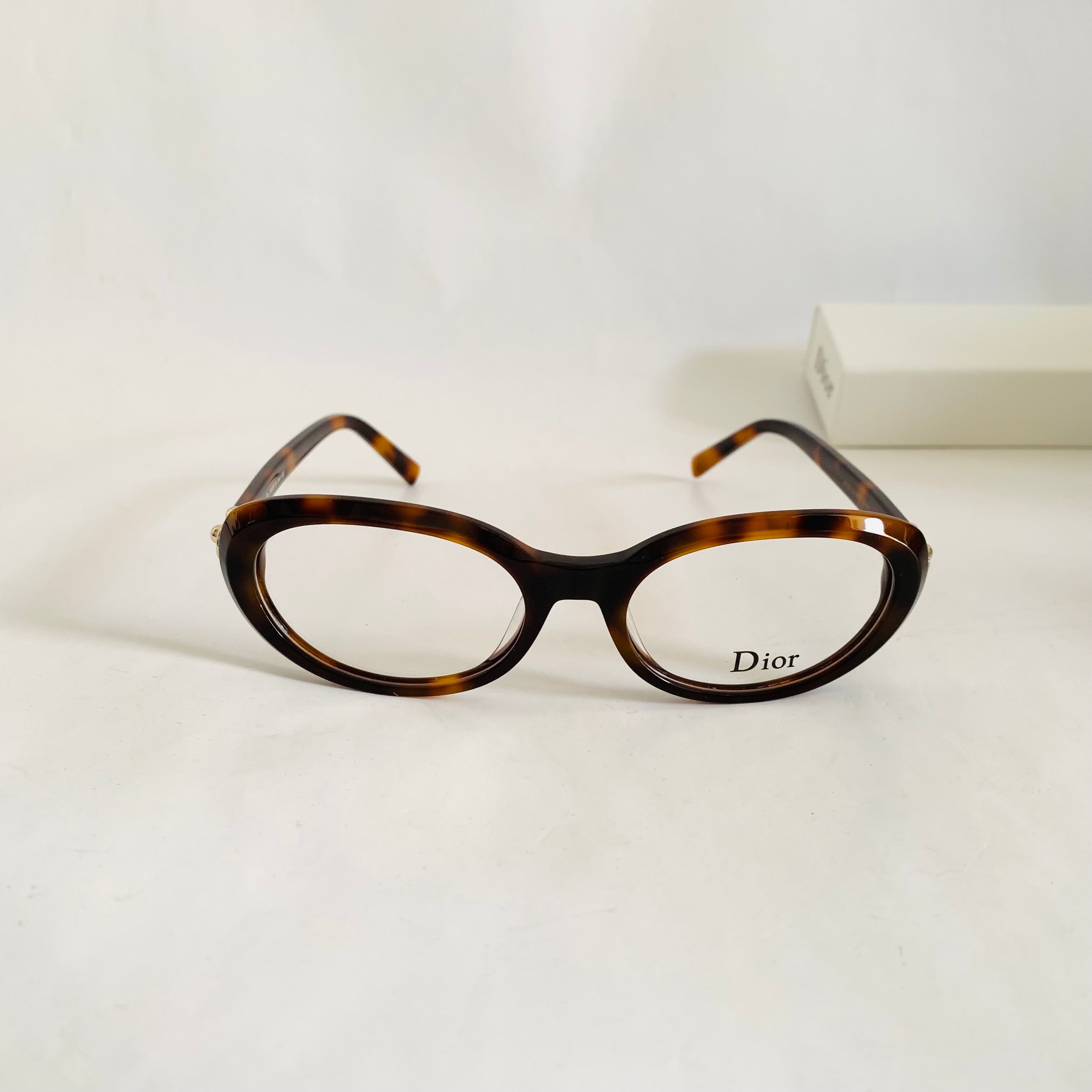Dior JA1056 opt