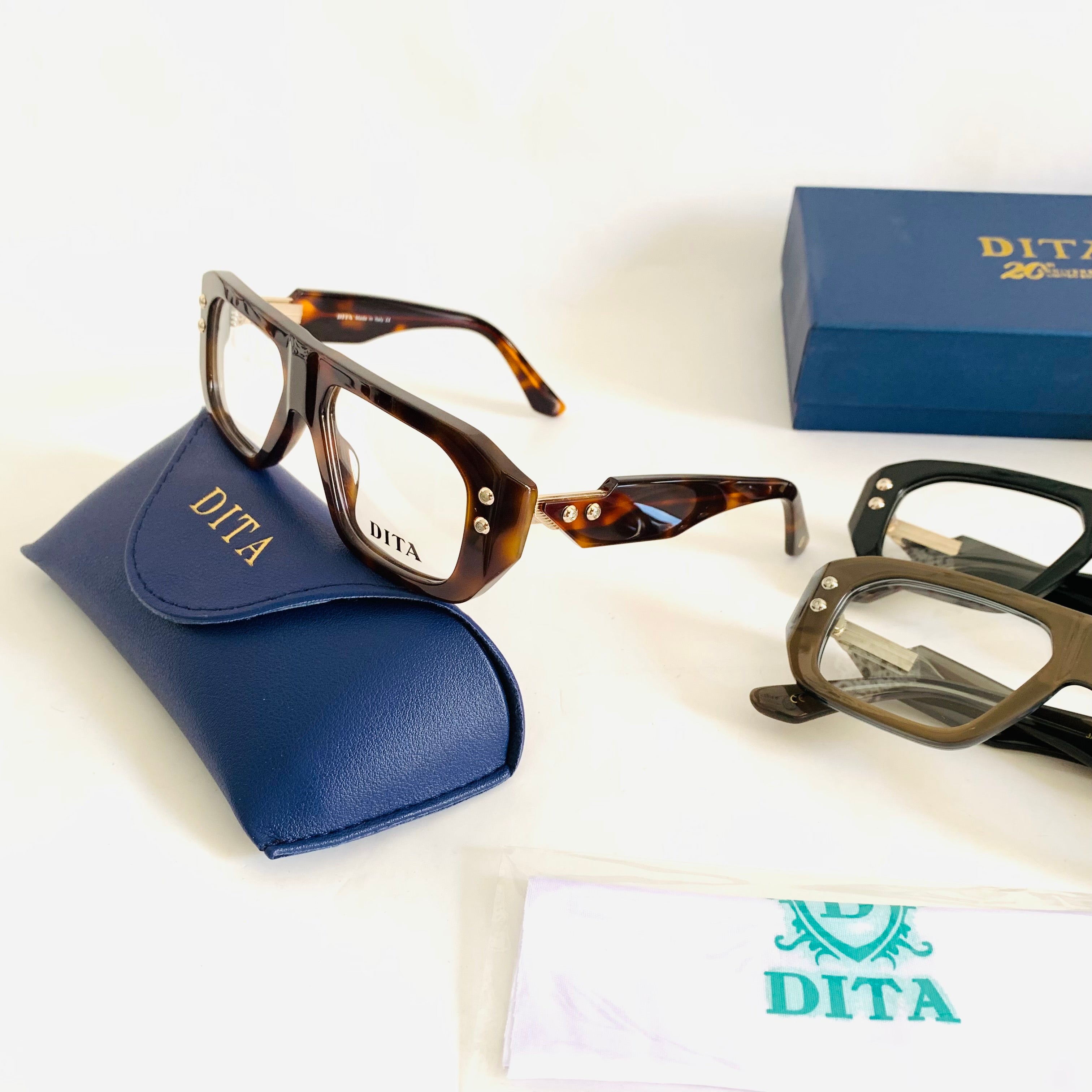 Dita JA1014