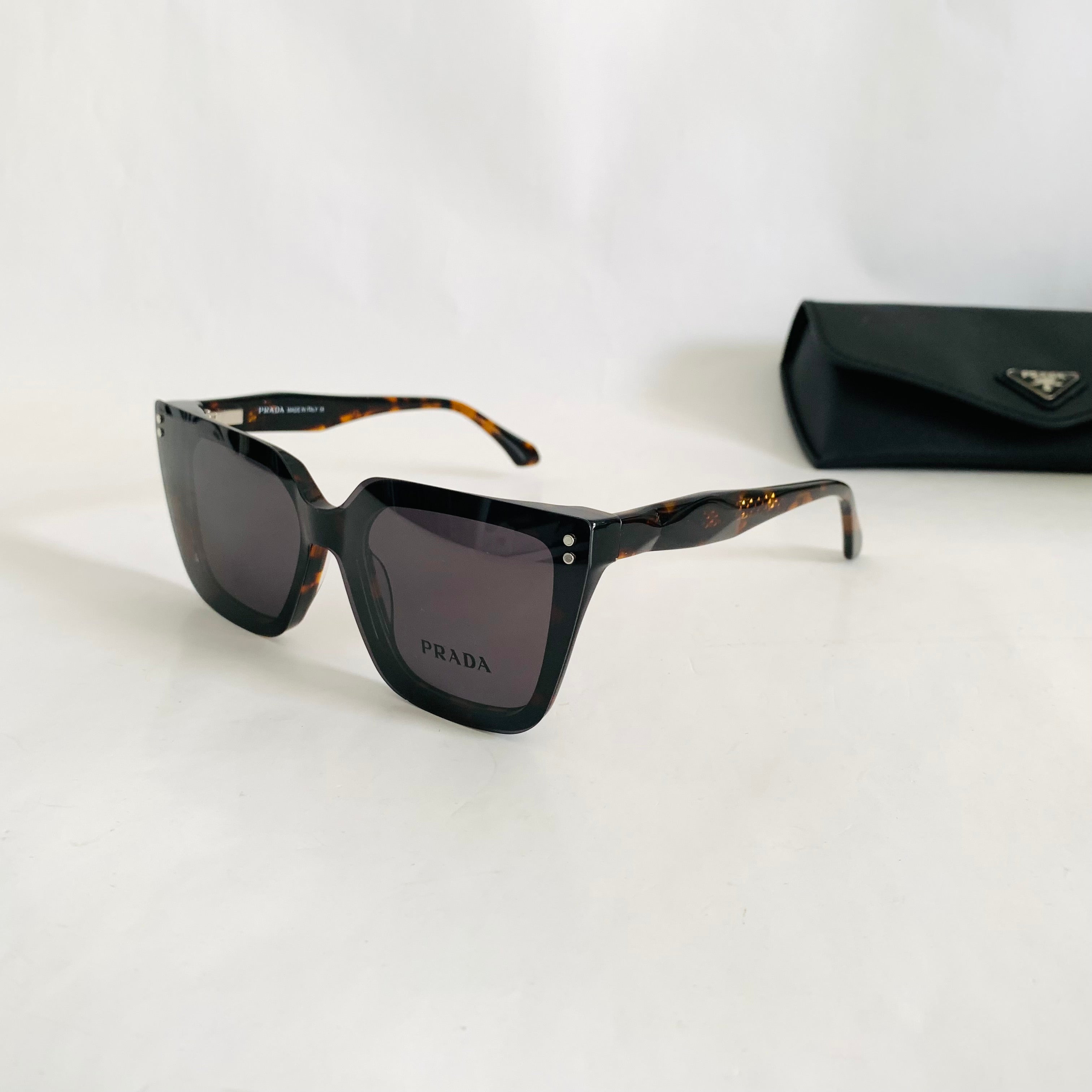 Prada clips 2en1 fm