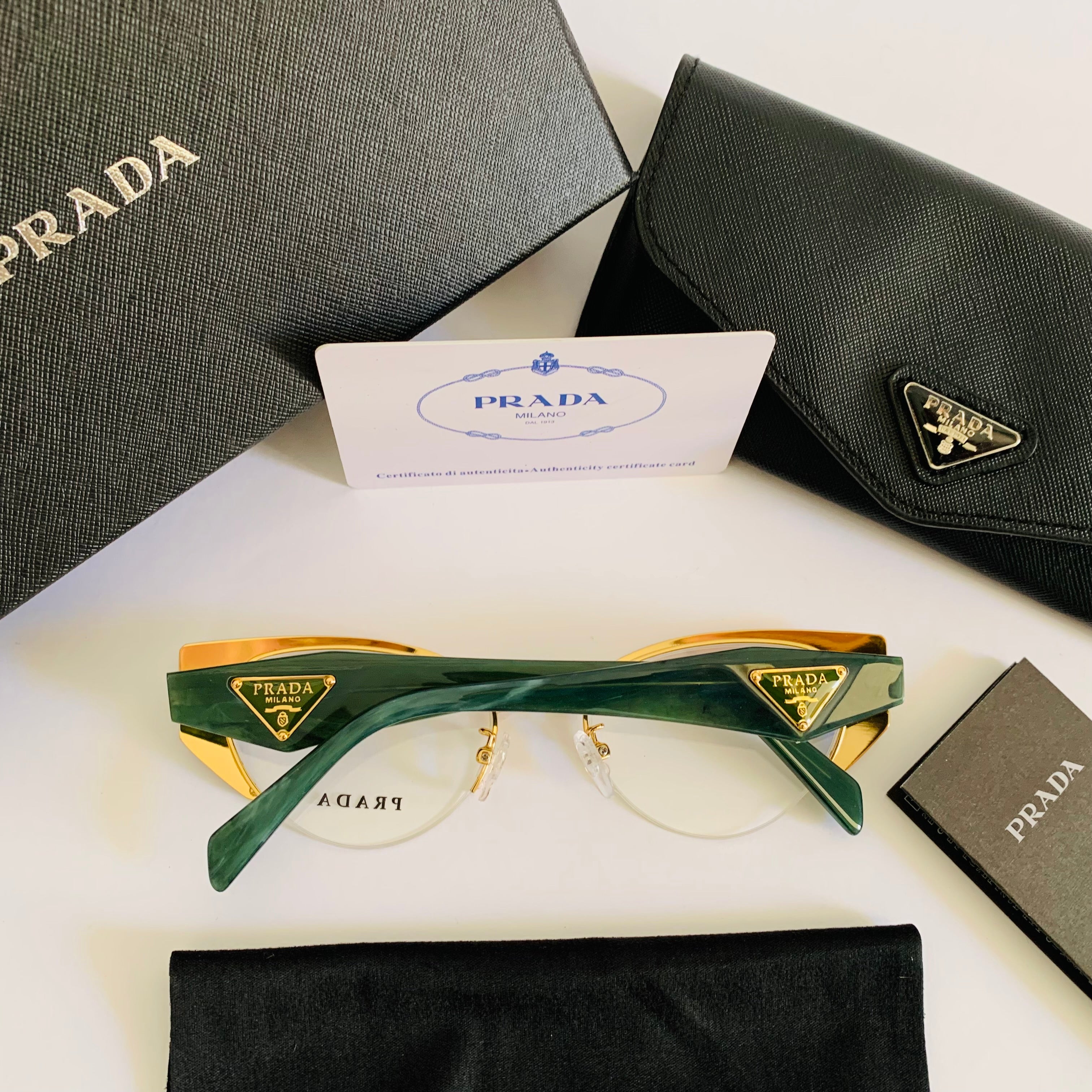 Prada PR116 fm opt