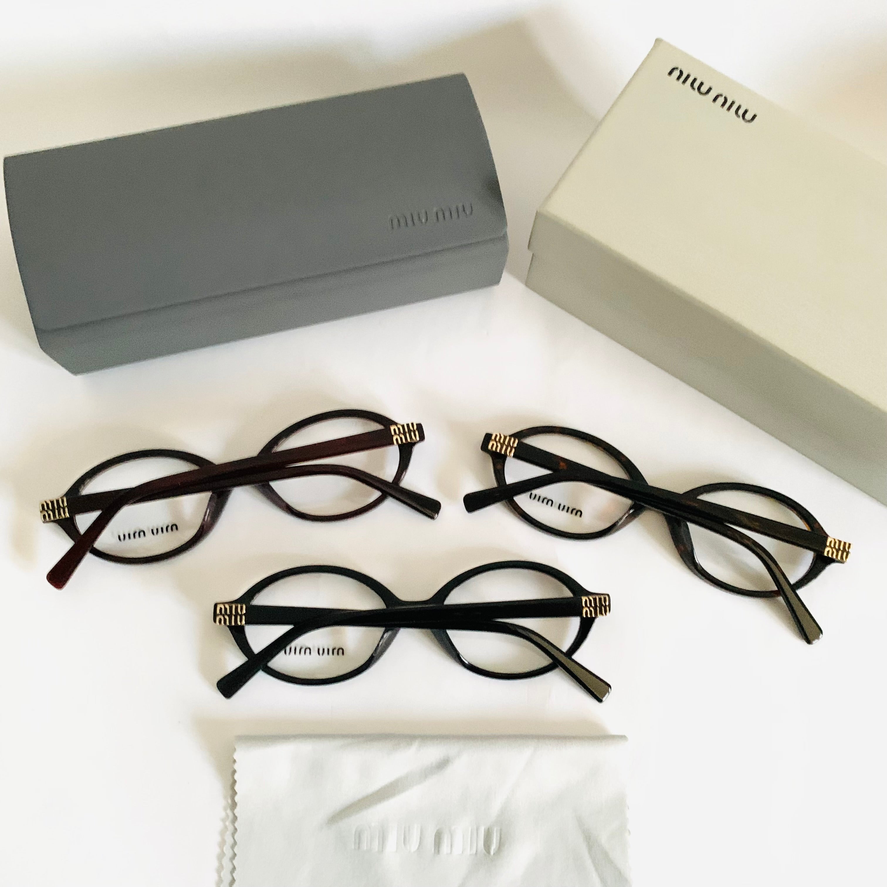 Miu Miu SMU 01Z opt