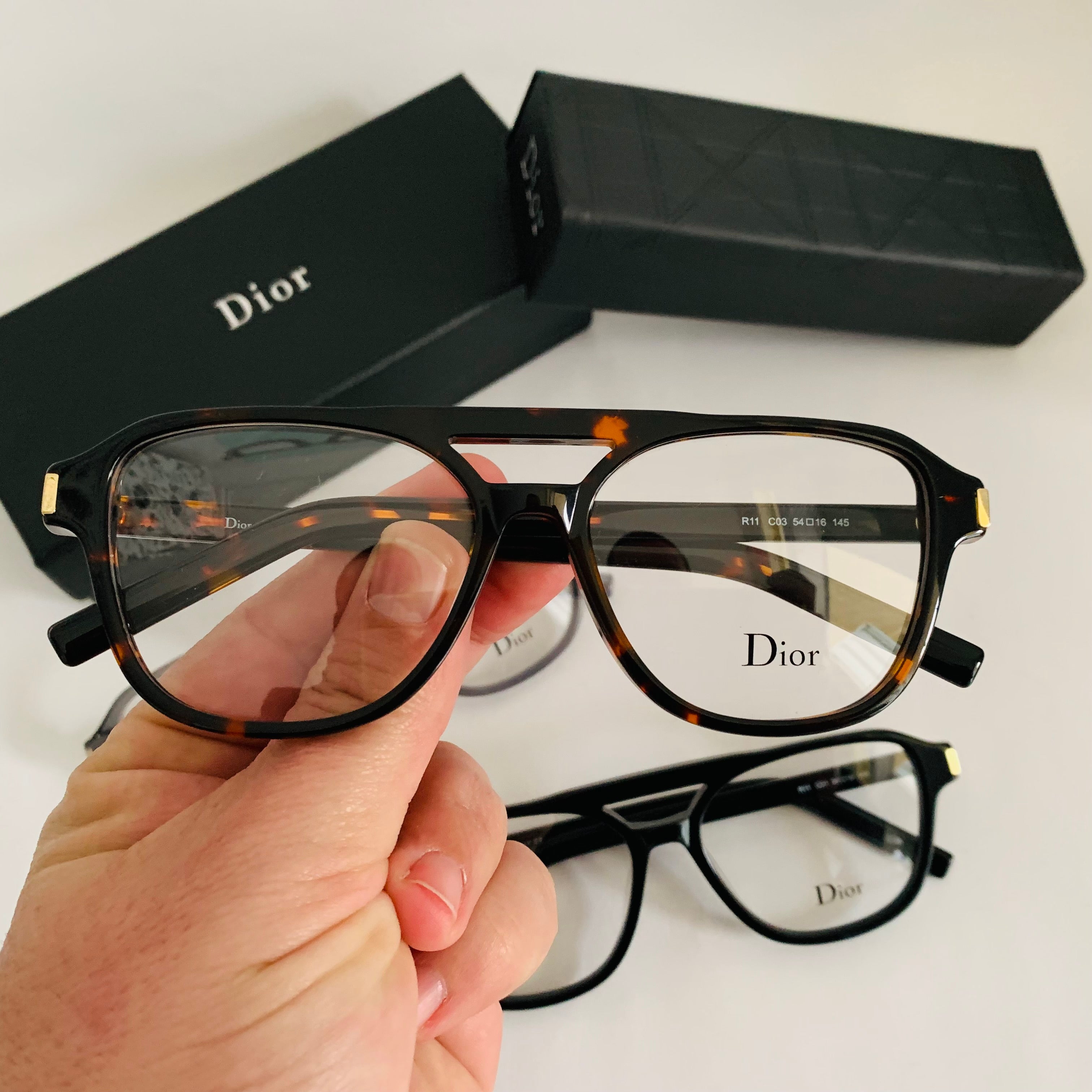 Dior R11 opt