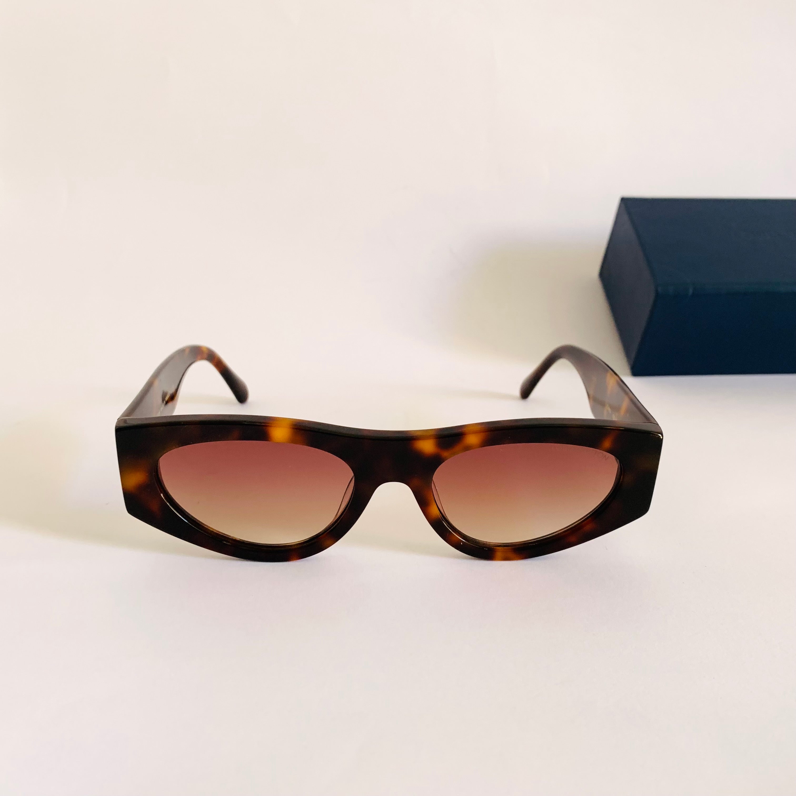 Louis Vuitton Z2181U S