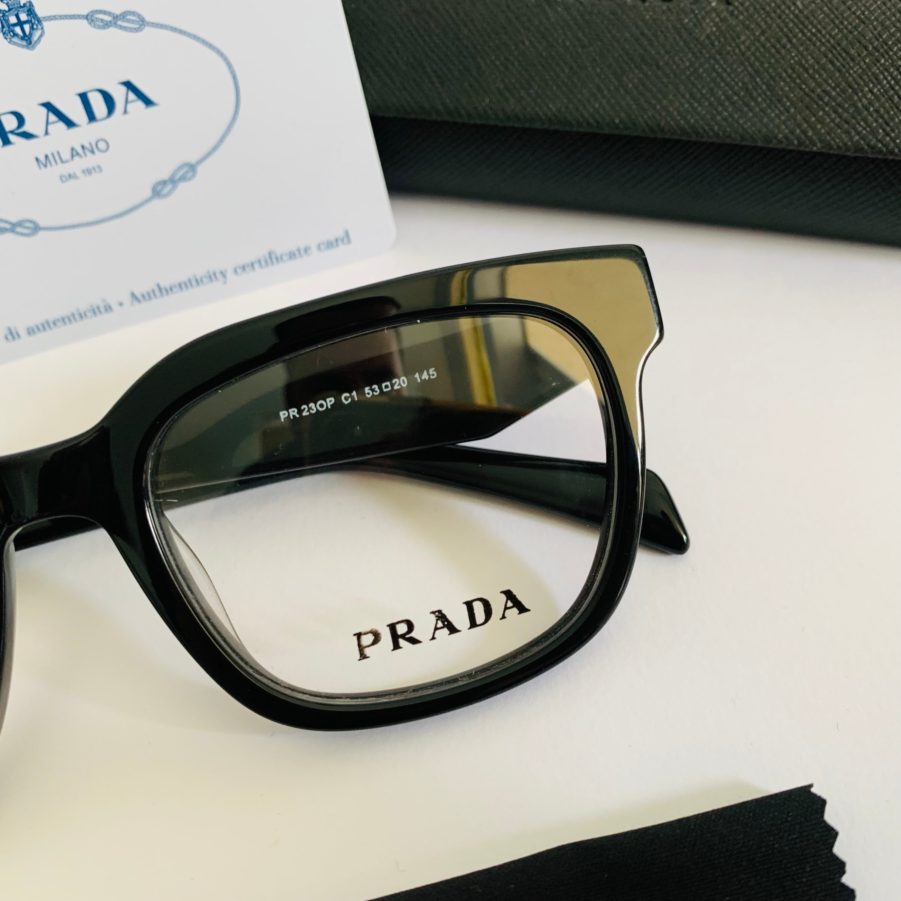 Prada PR23OP