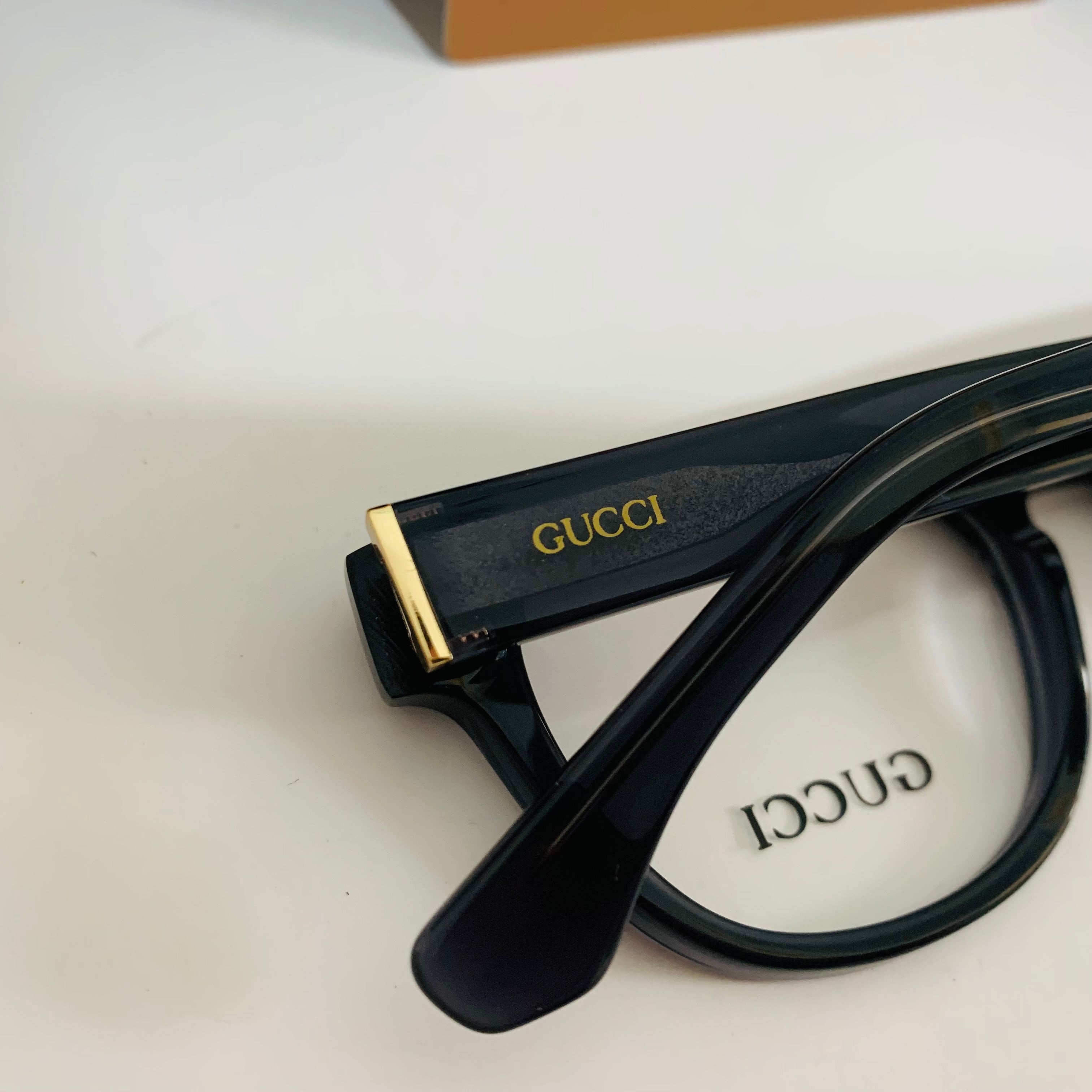 Gucci R0125 opt