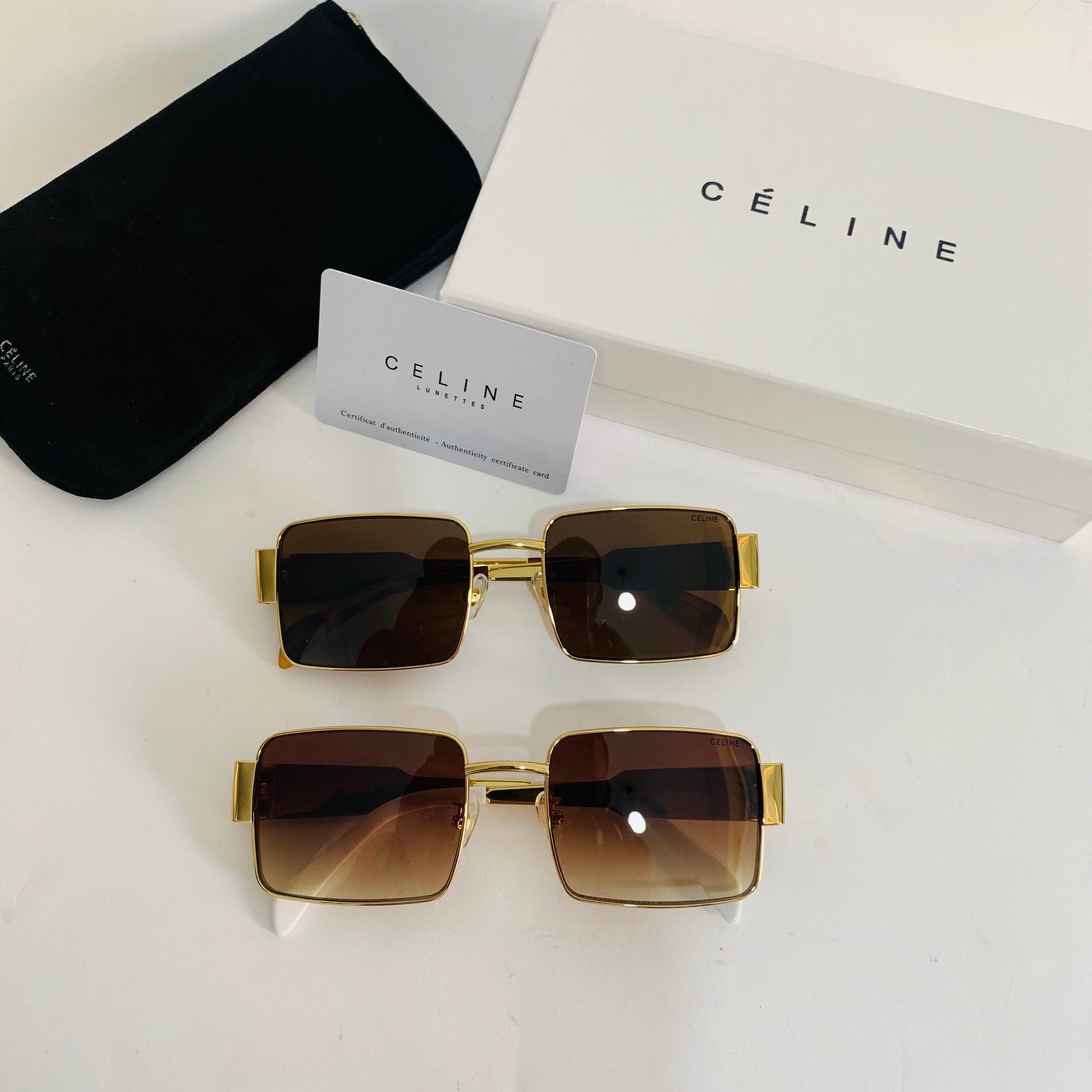 Céline carré S