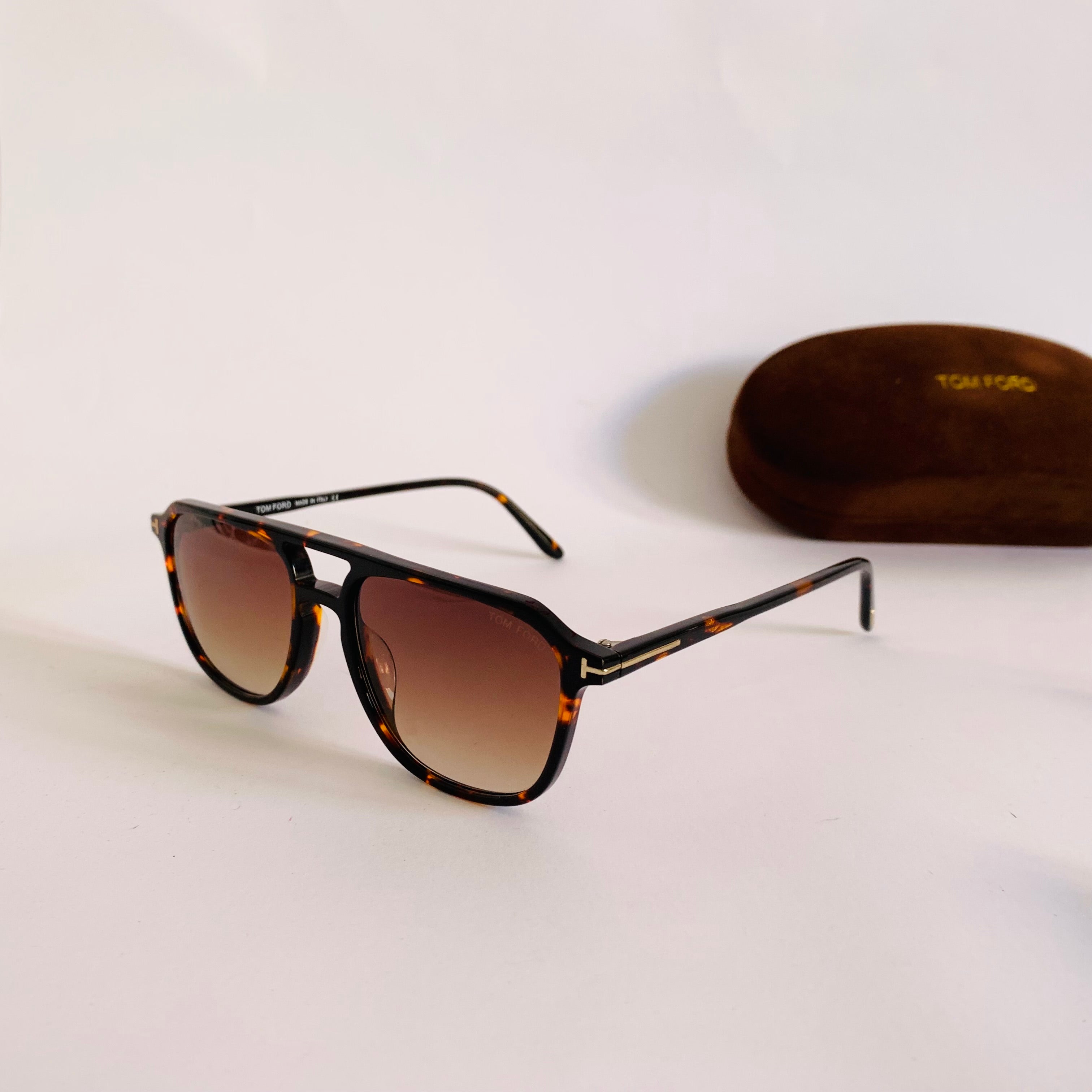 Tom Ford TF5665-B dp