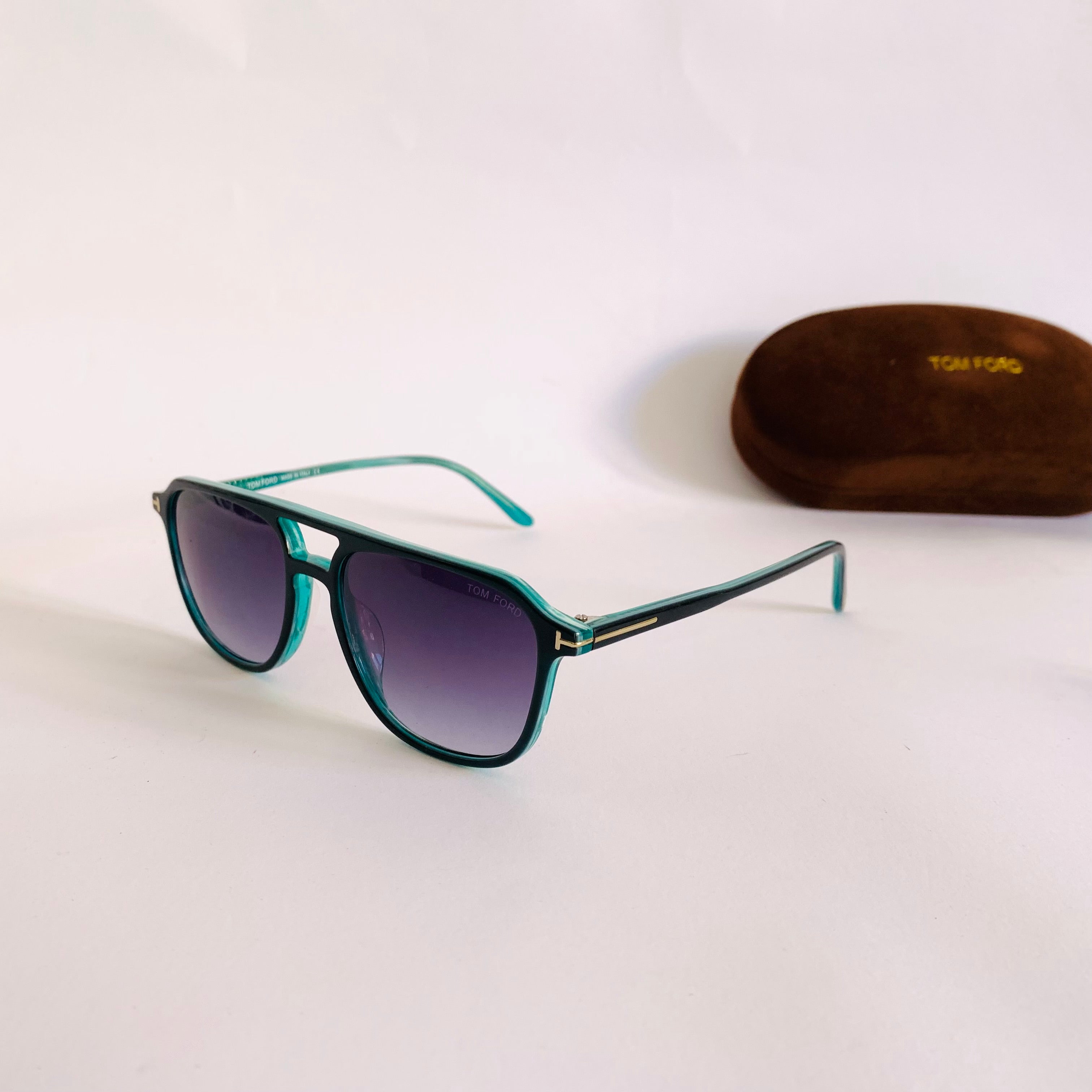 Tom Ford TF5665-B dp