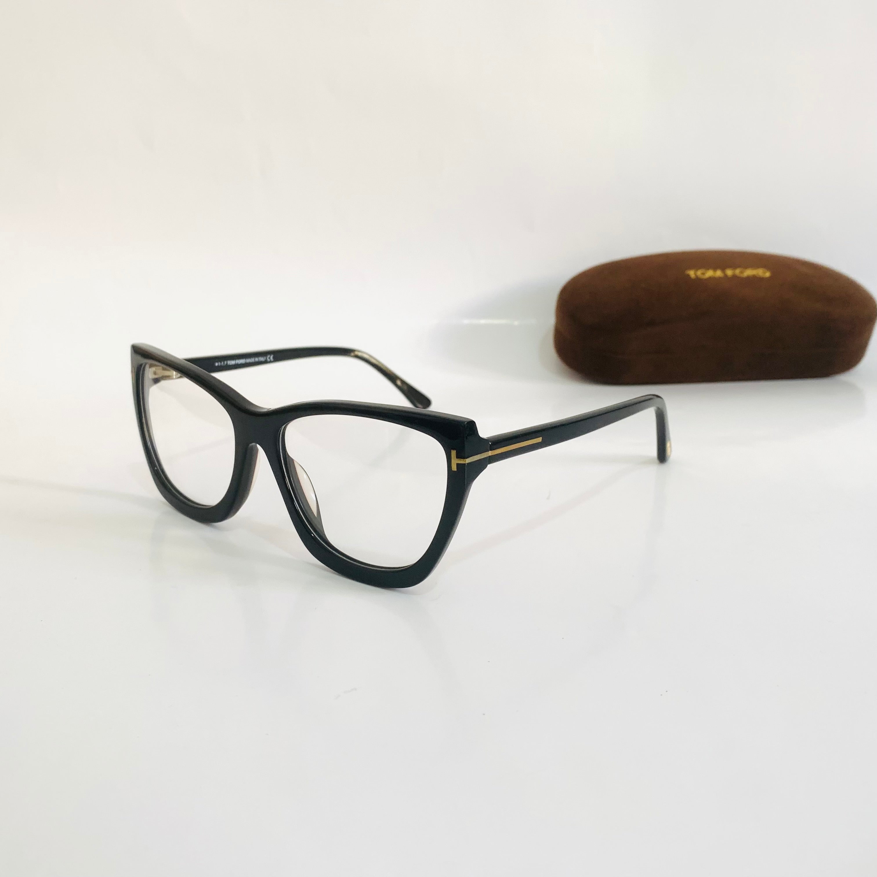 TOM FORD TF5520F