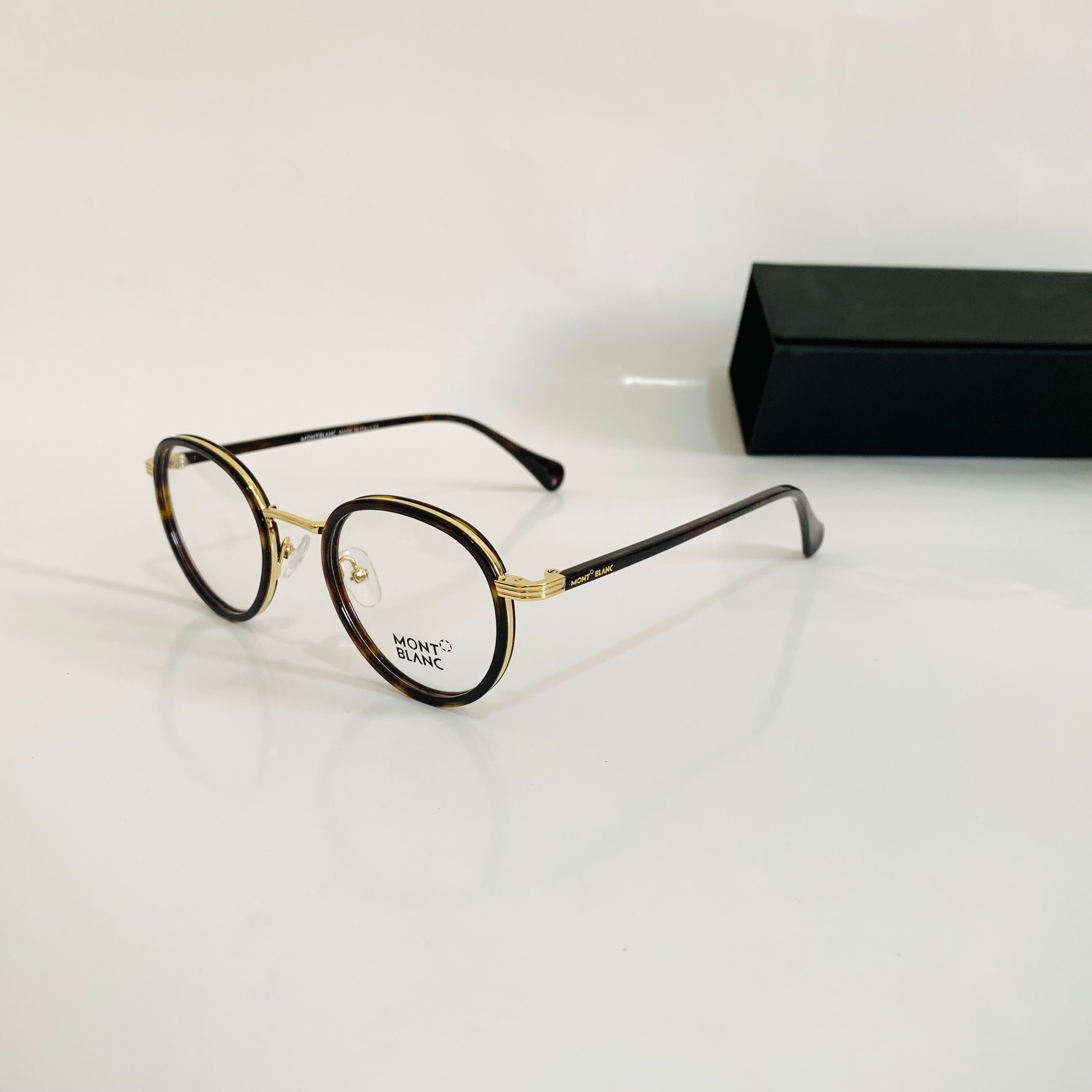 Mont Blanc 1863 rnd opt