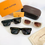 Louis Vuitton Z2442U S