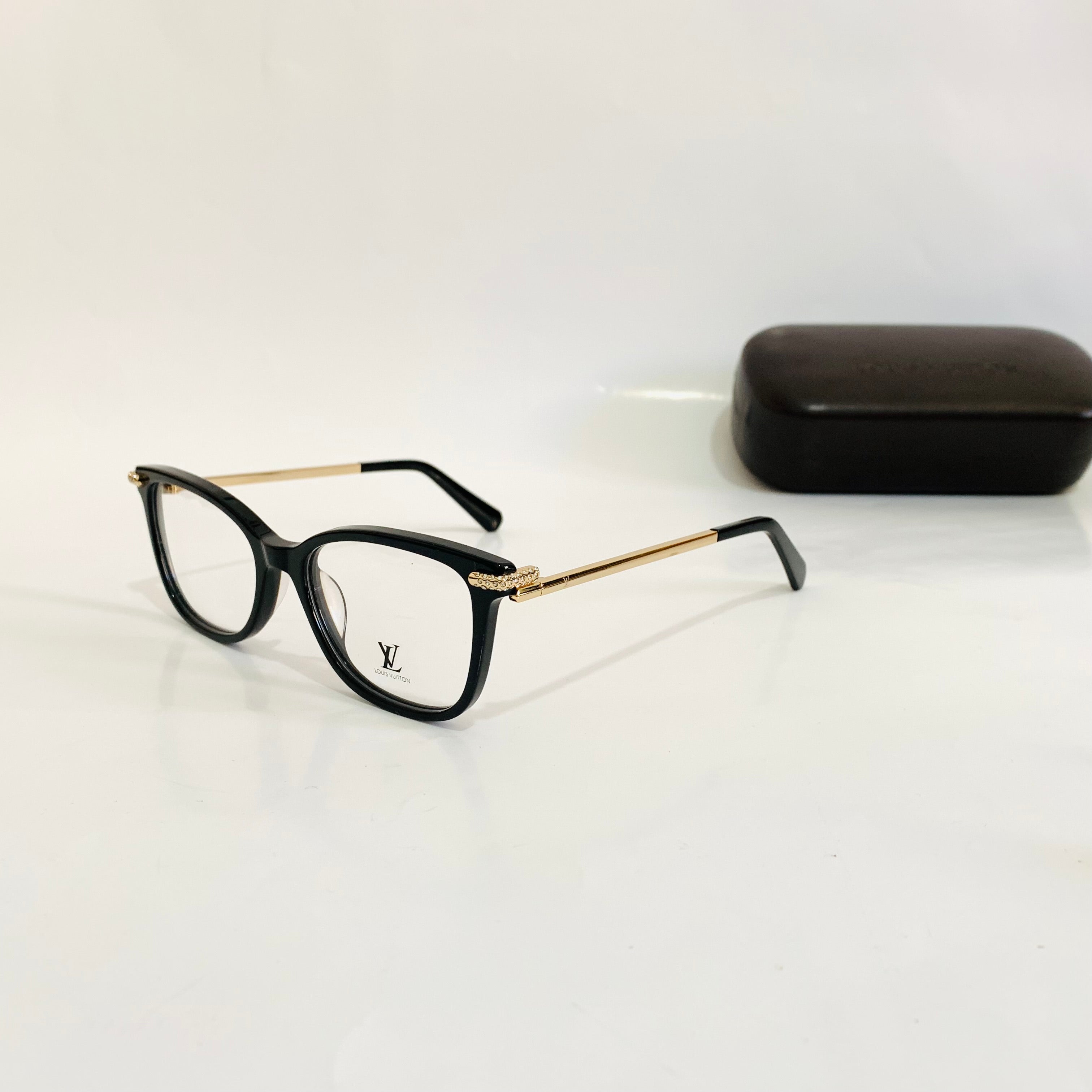 Louis Vuitton SK2002 fm opt