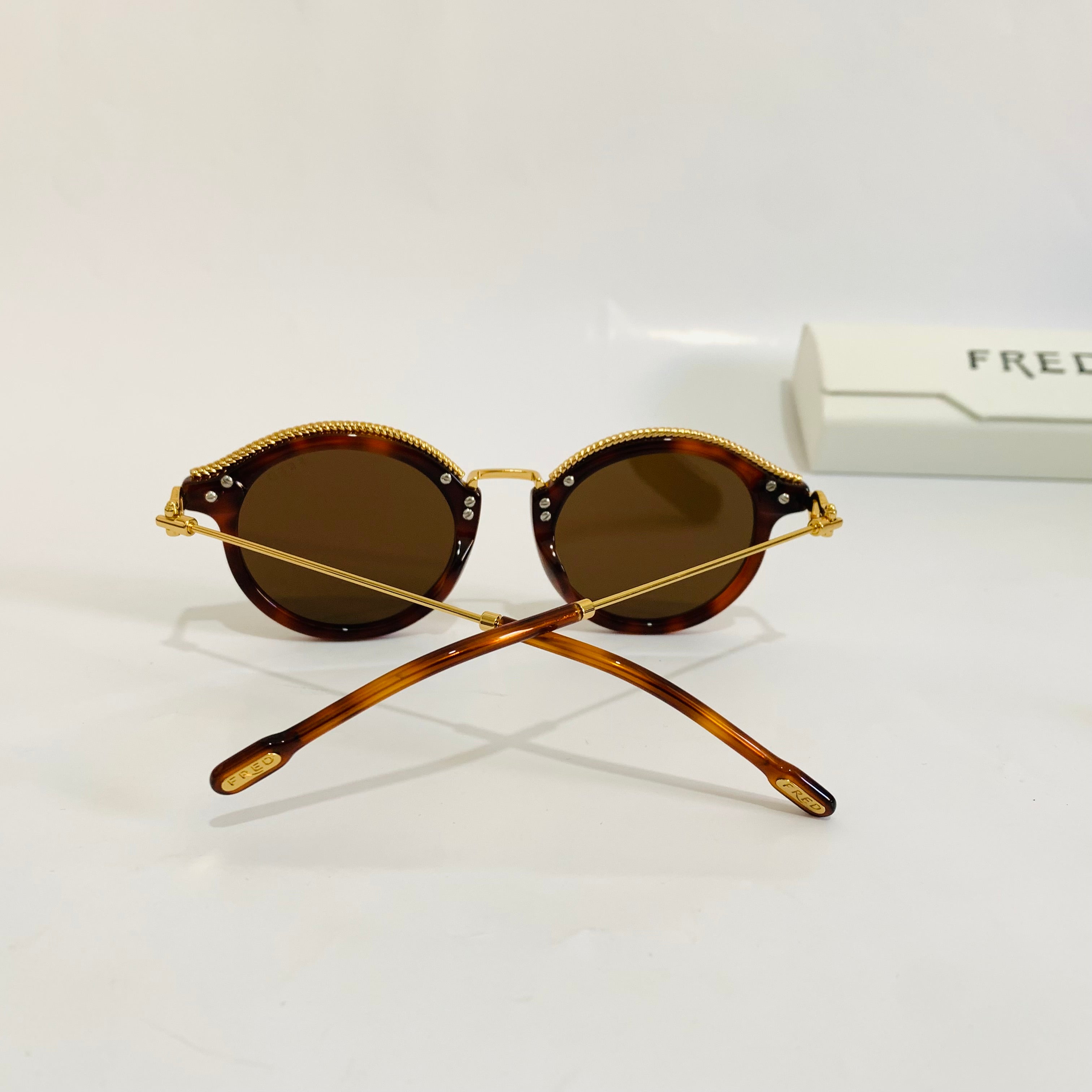 Fred FG40004U S