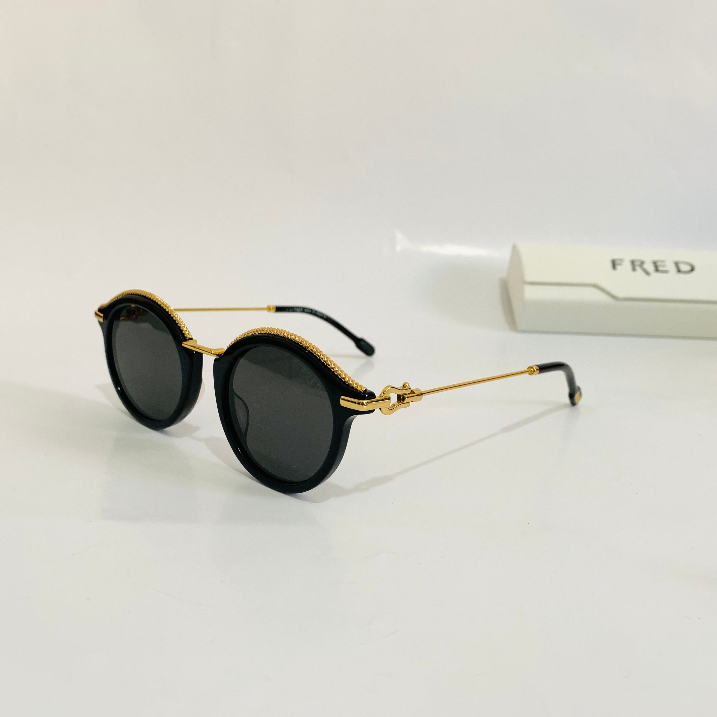 Fred FG40004U S