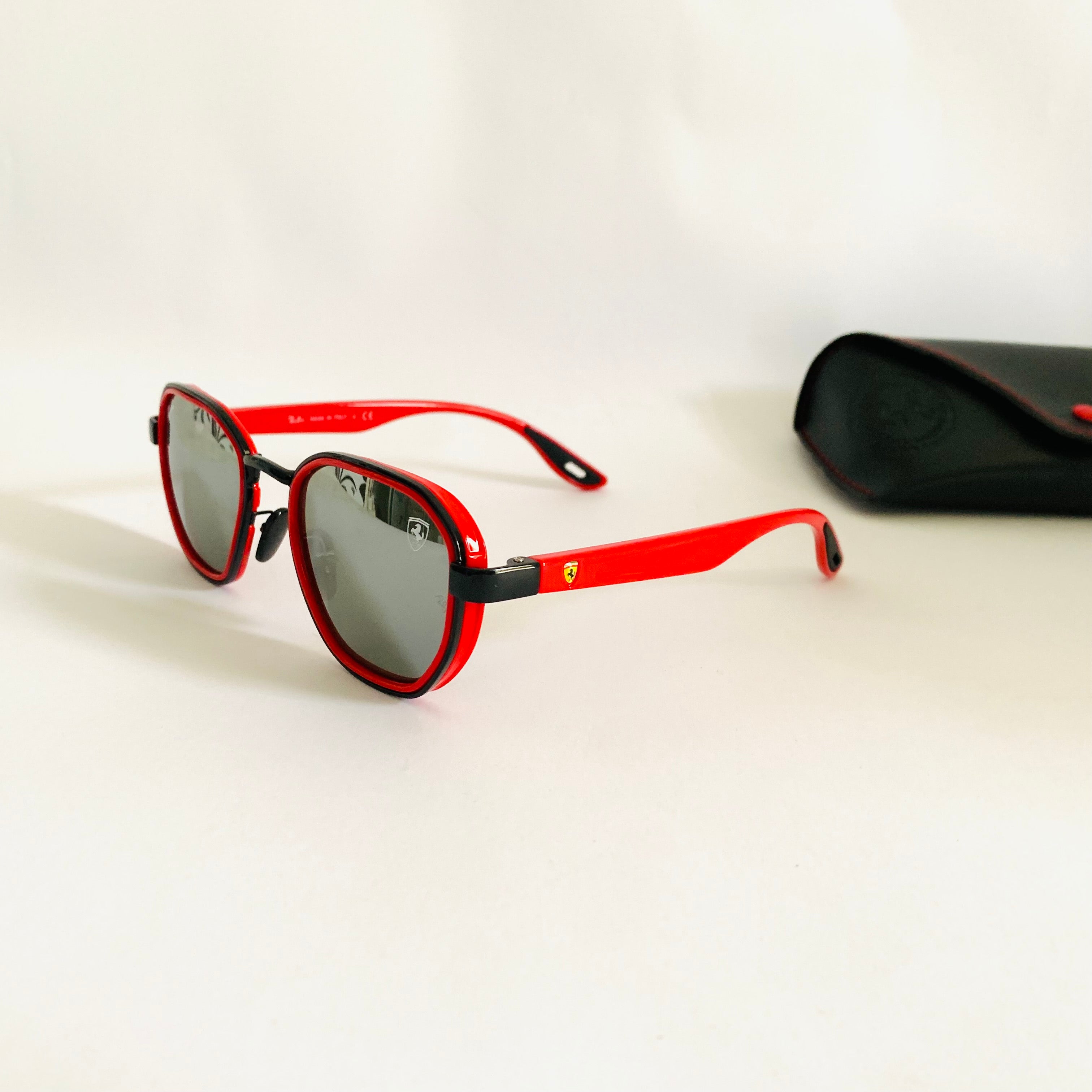 Ray-Ban Ferrari RB3674-M S