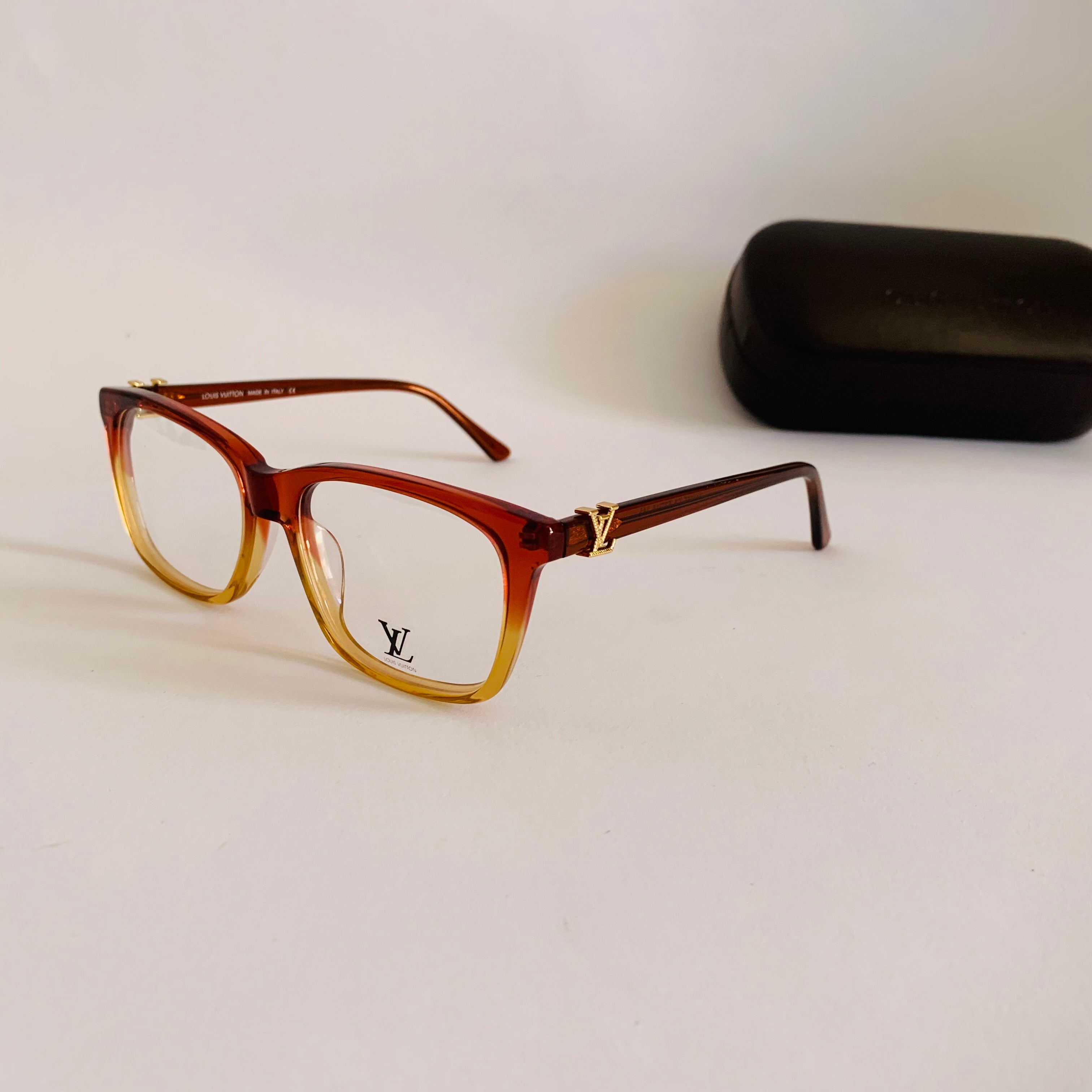 Louis Vuitton Z1496E opt