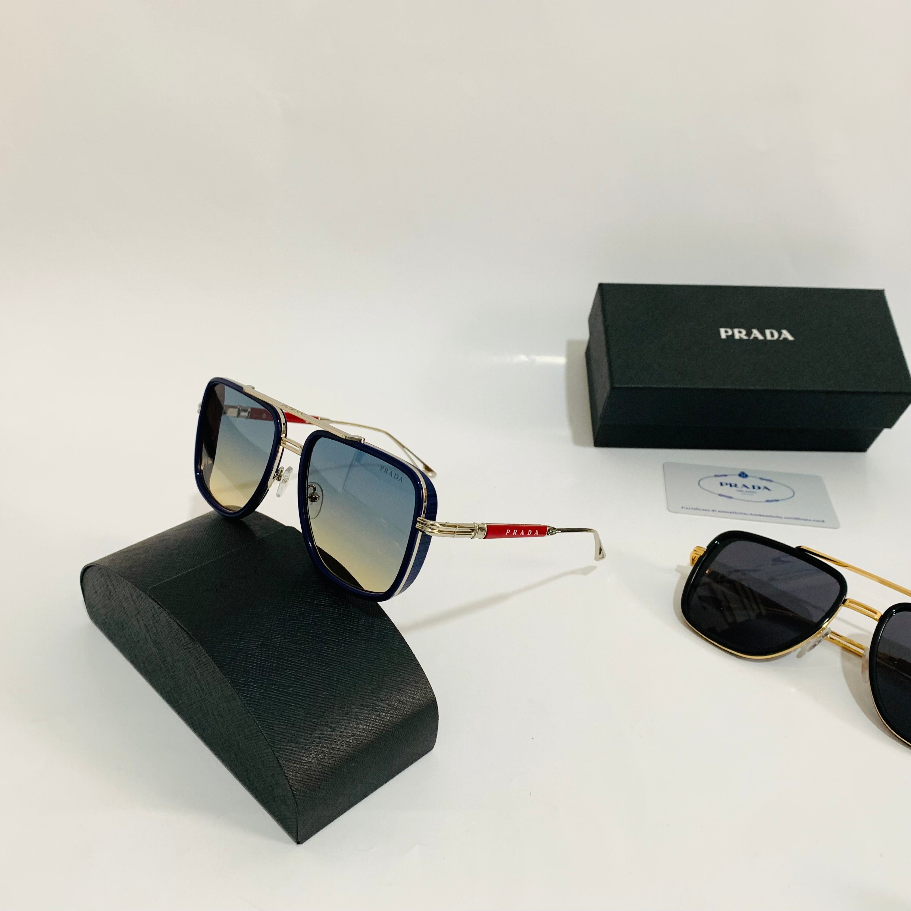 Prada PR157S