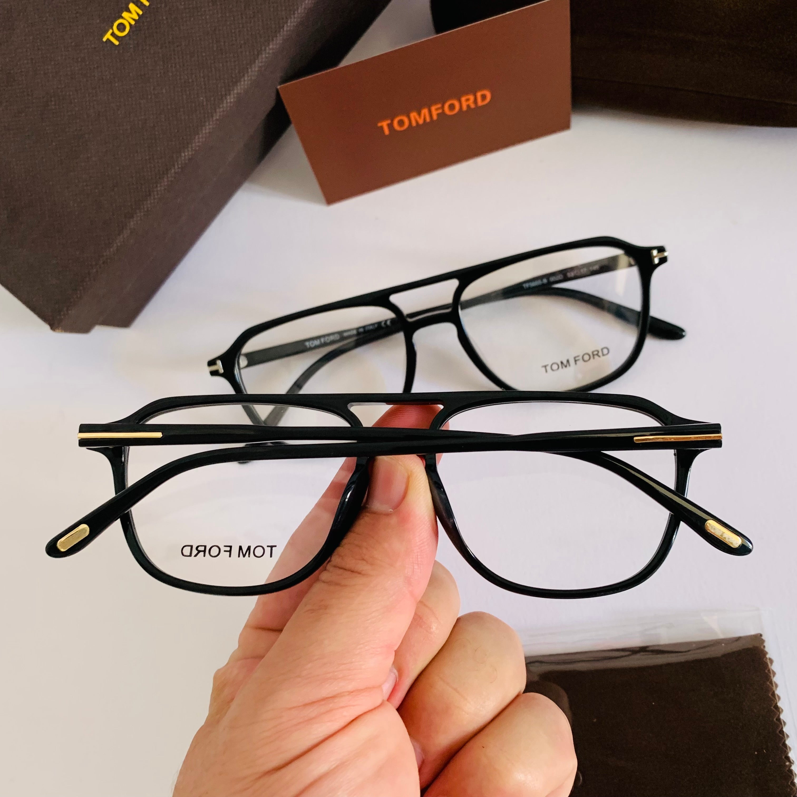 Tom Ford FT5665-B dp