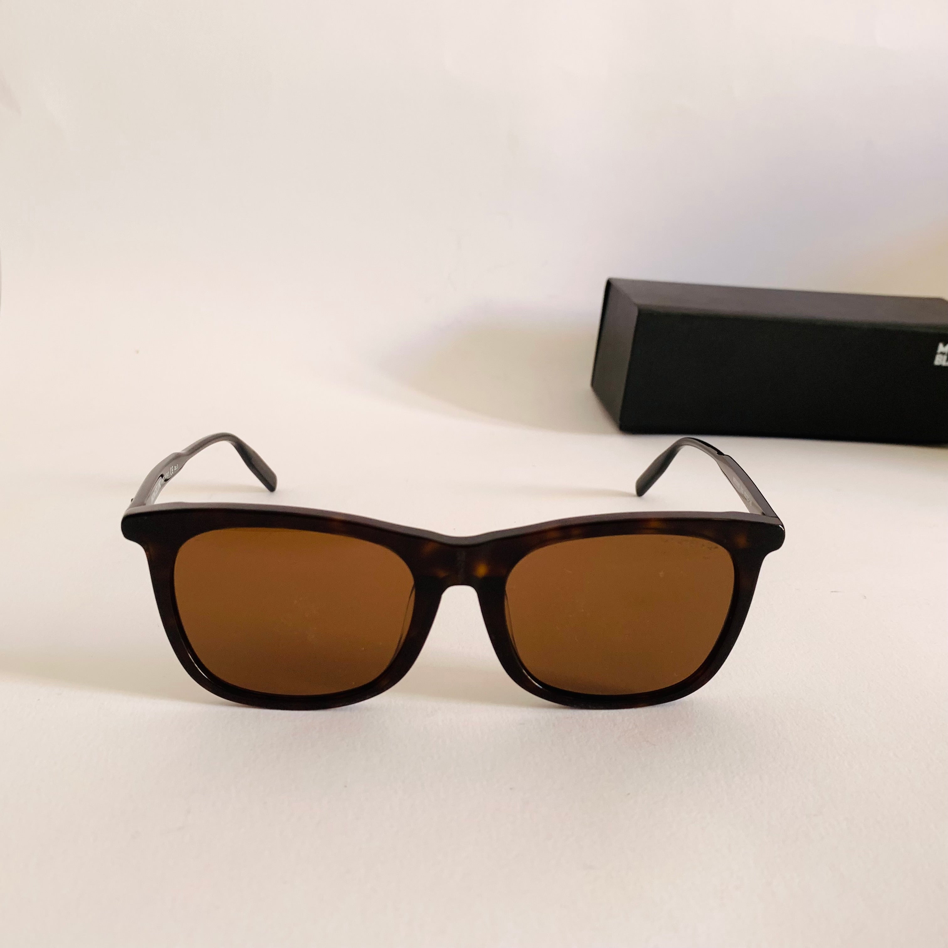 Mont Blanc MB0008S
