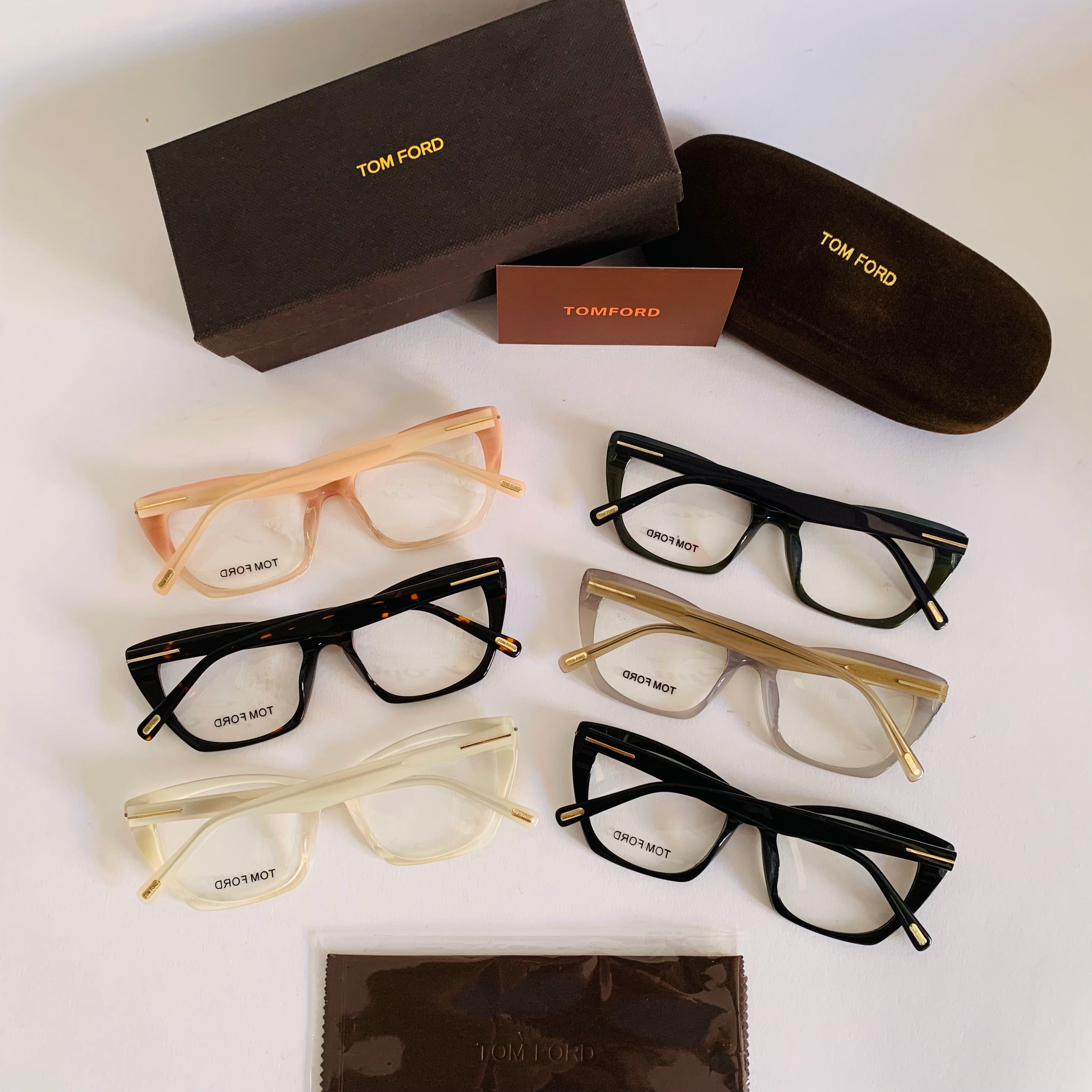 Tom Ford FT5709-B fm