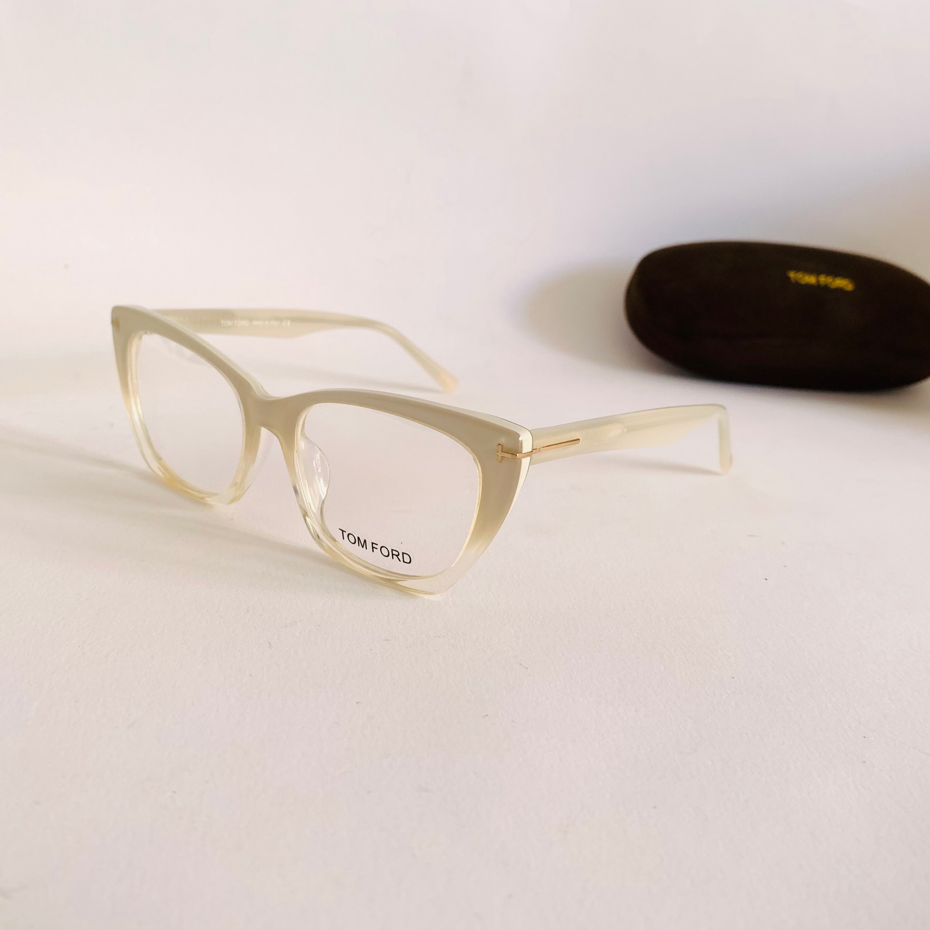 Tom Ford FT5709-B fm