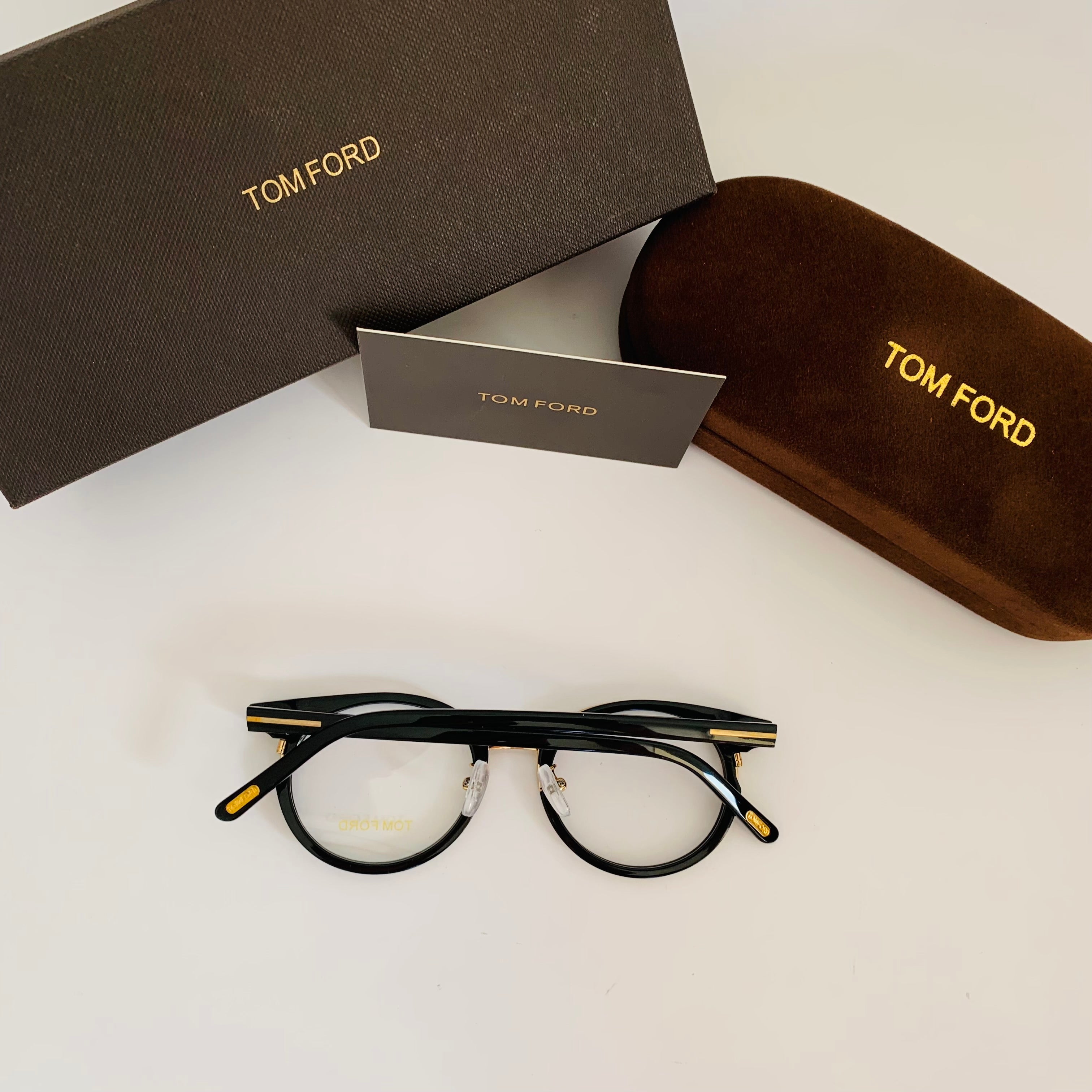 TOM FORD TF5784