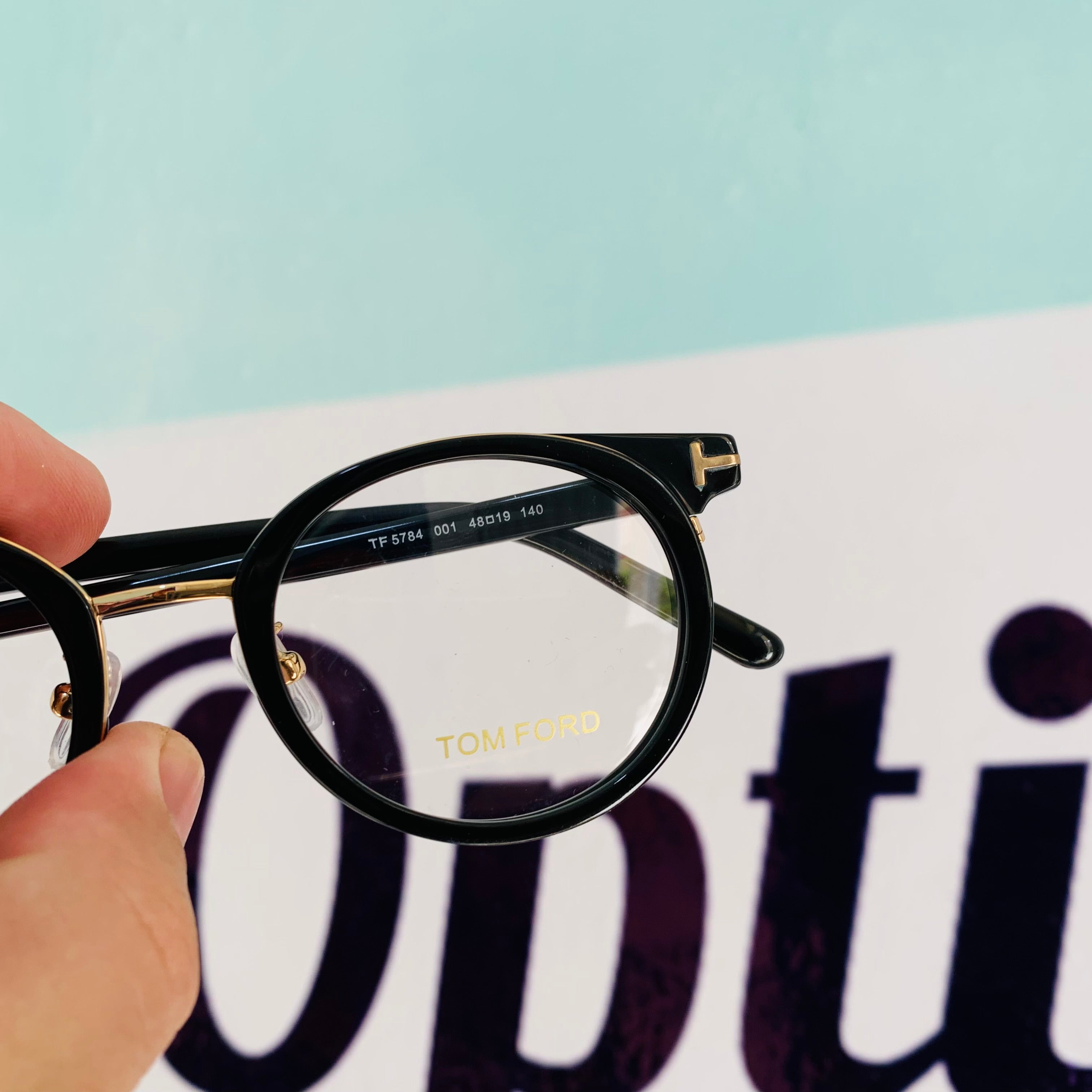 TOM FORD TF5784