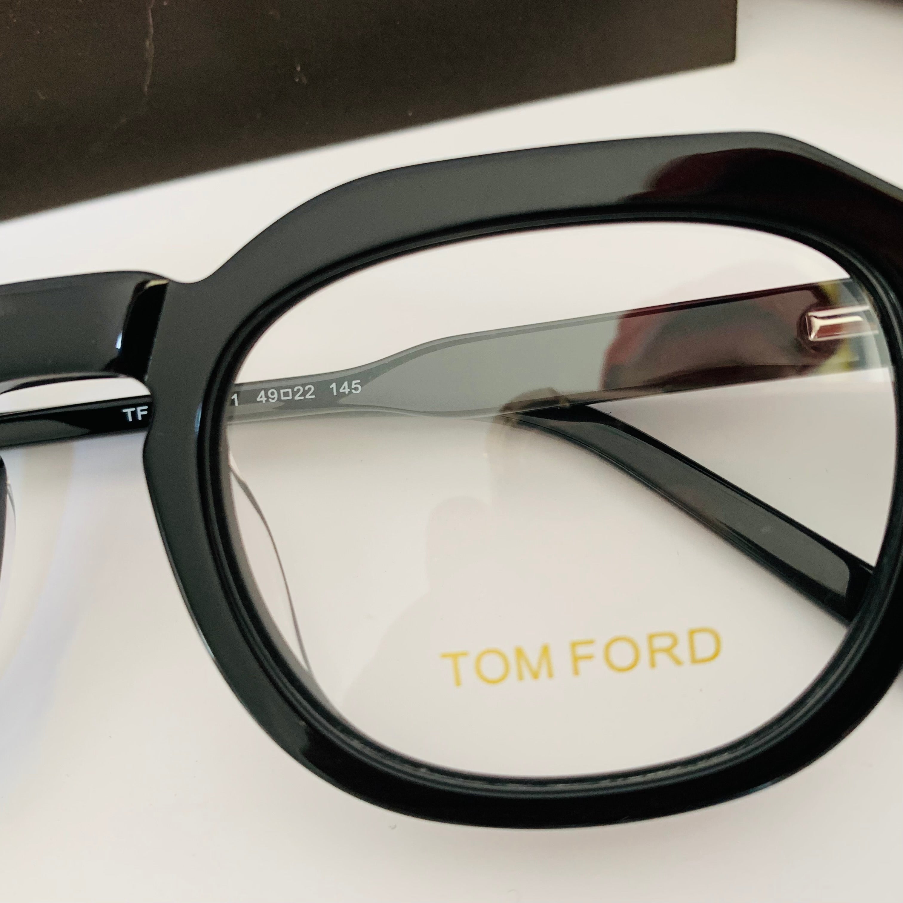 Tom Ford TF5836 opt