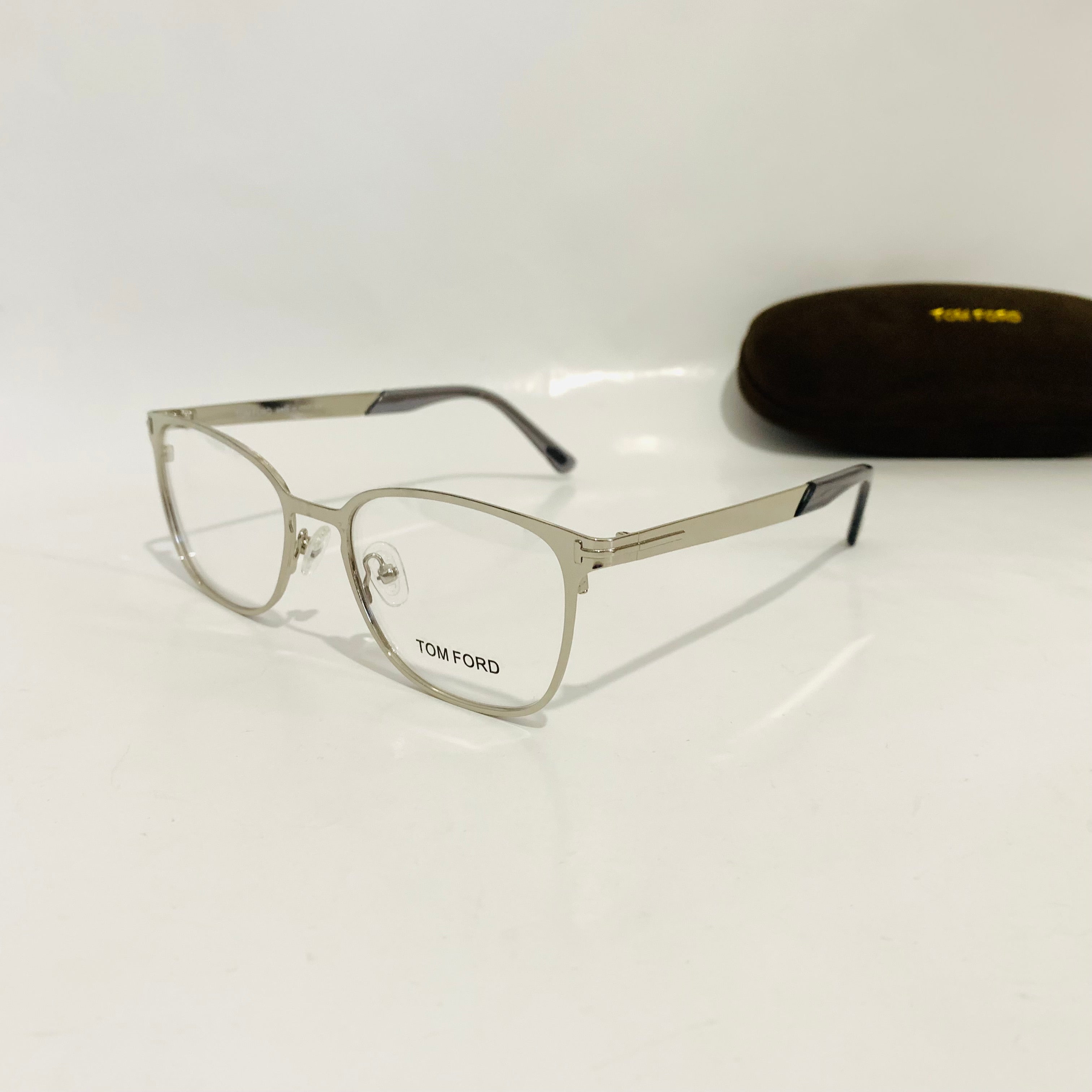 Tom Ford FT5732 métal