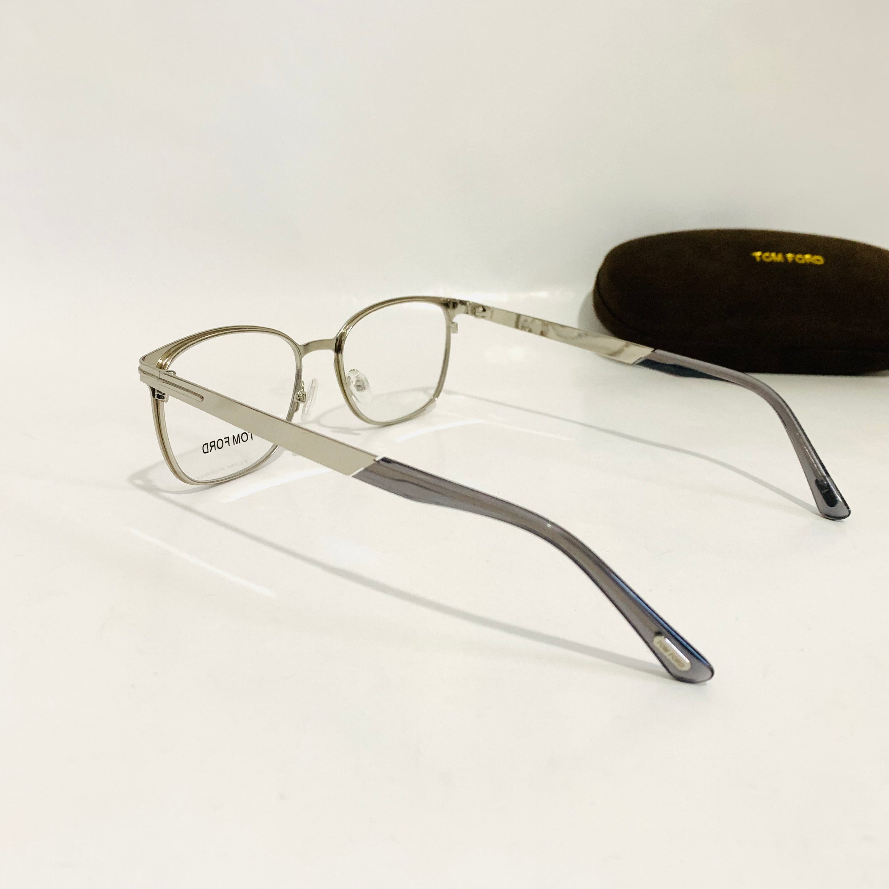 Tom Ford FT5732 métal