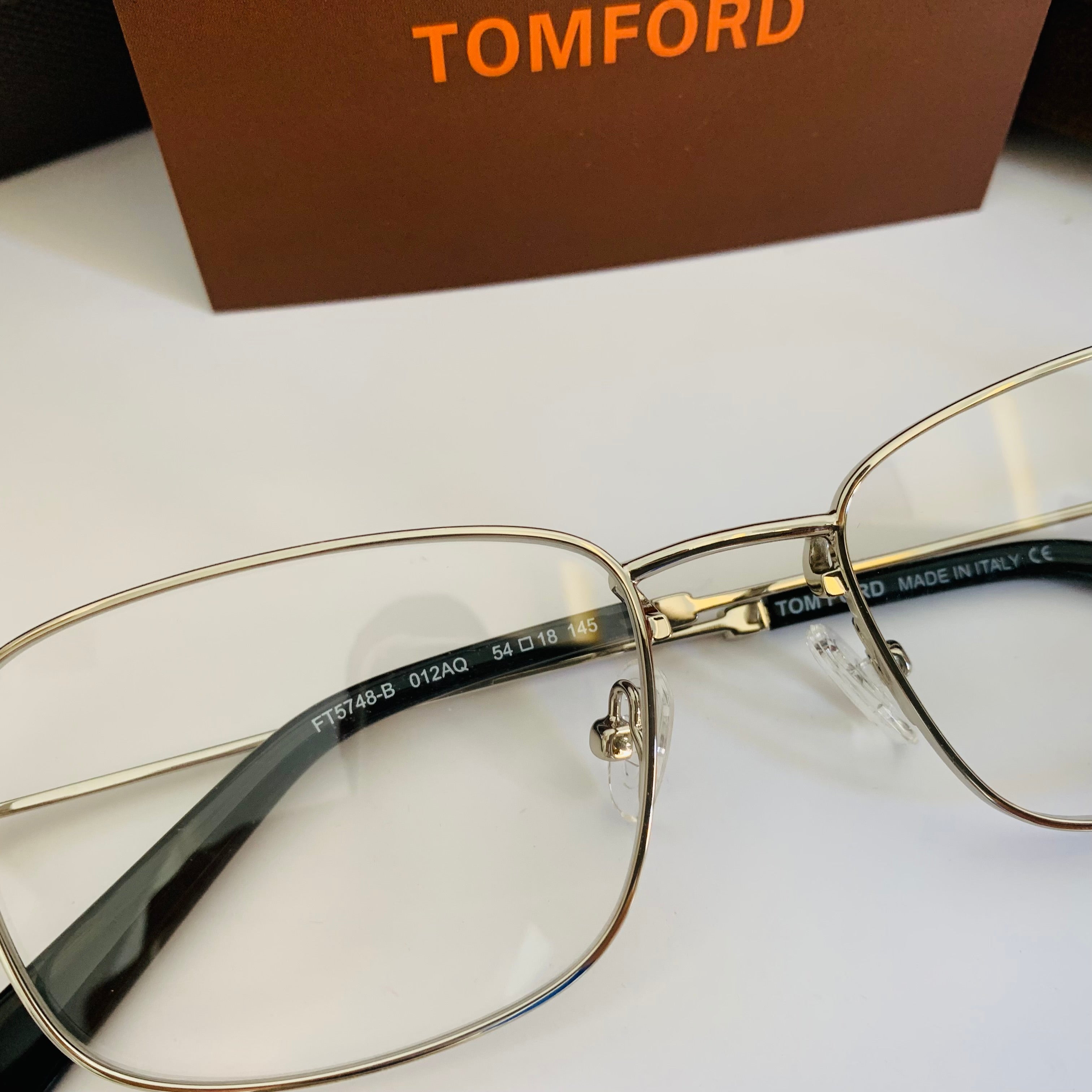 Tom Ford FT5748-B opt