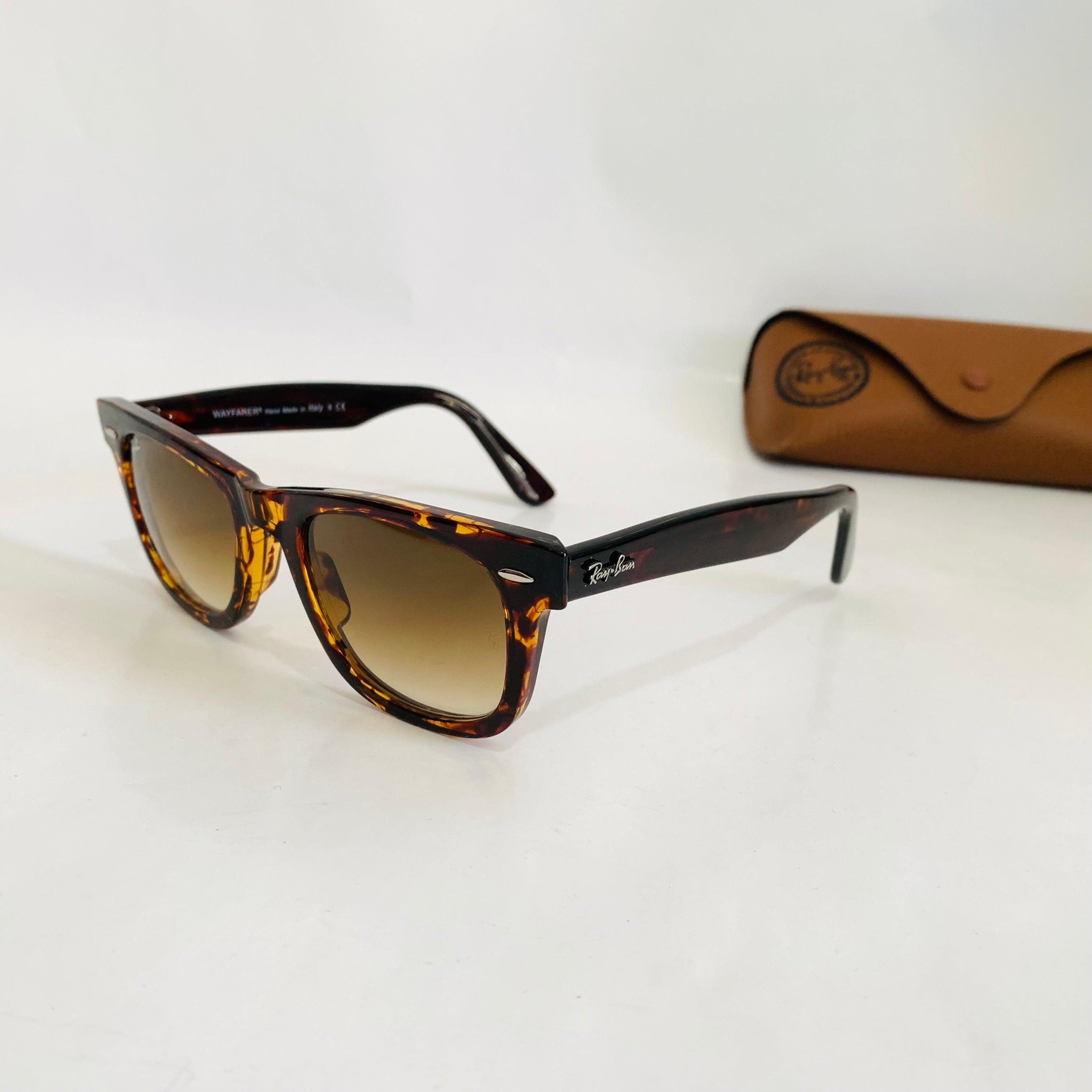 Ray-Ban WAYFARER RB2140