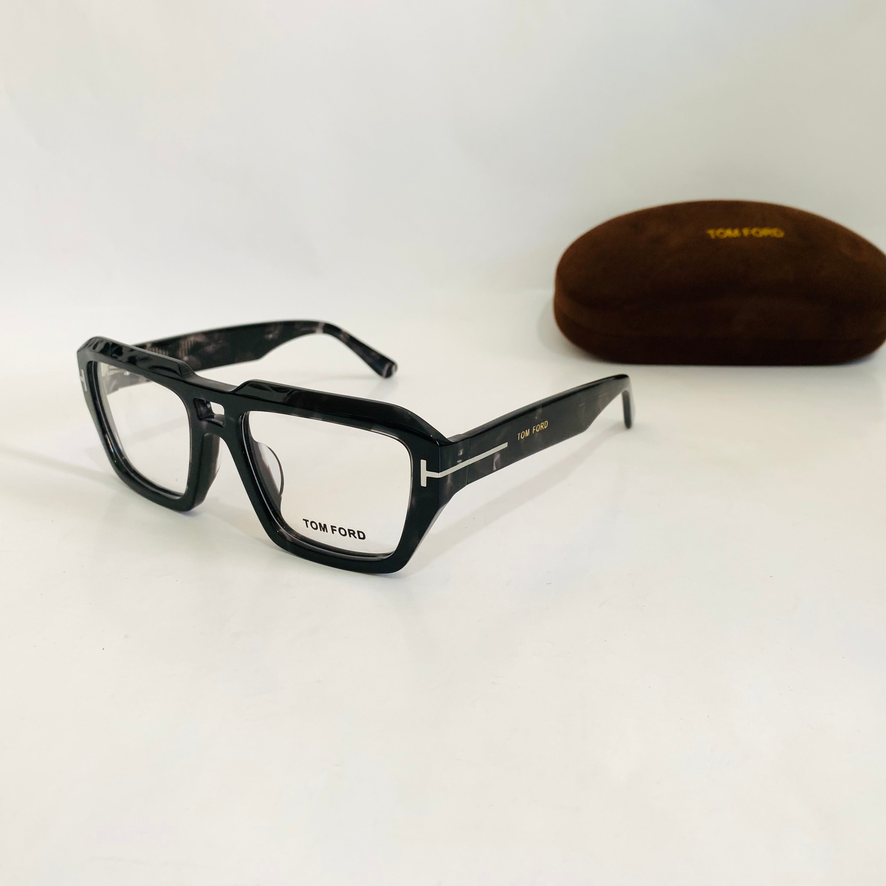 Tom Ford JA1039