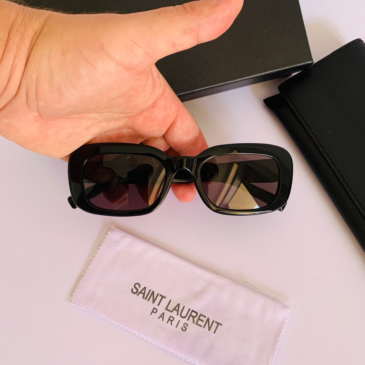Saint Laurent SLM130/F