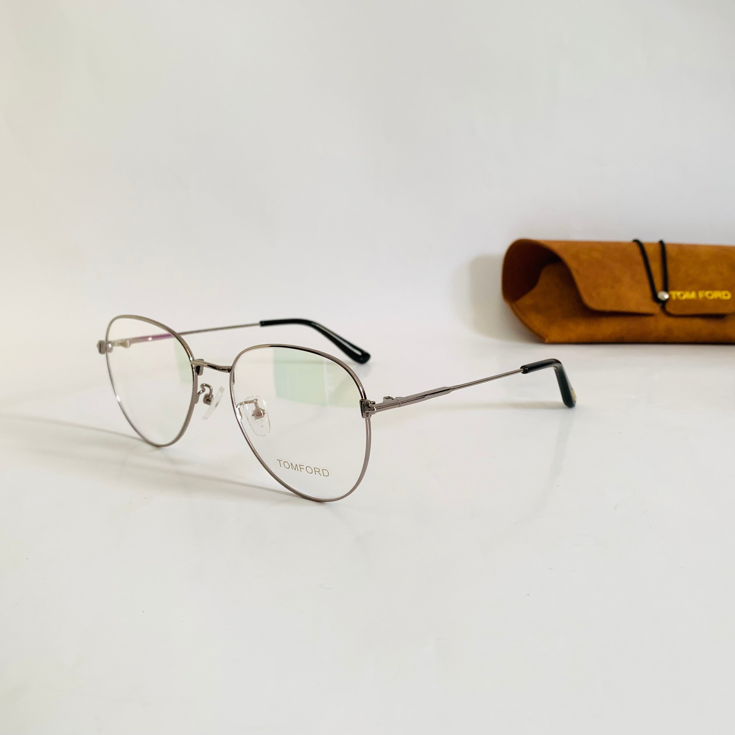 Tom Ford FT5631-B Av opt