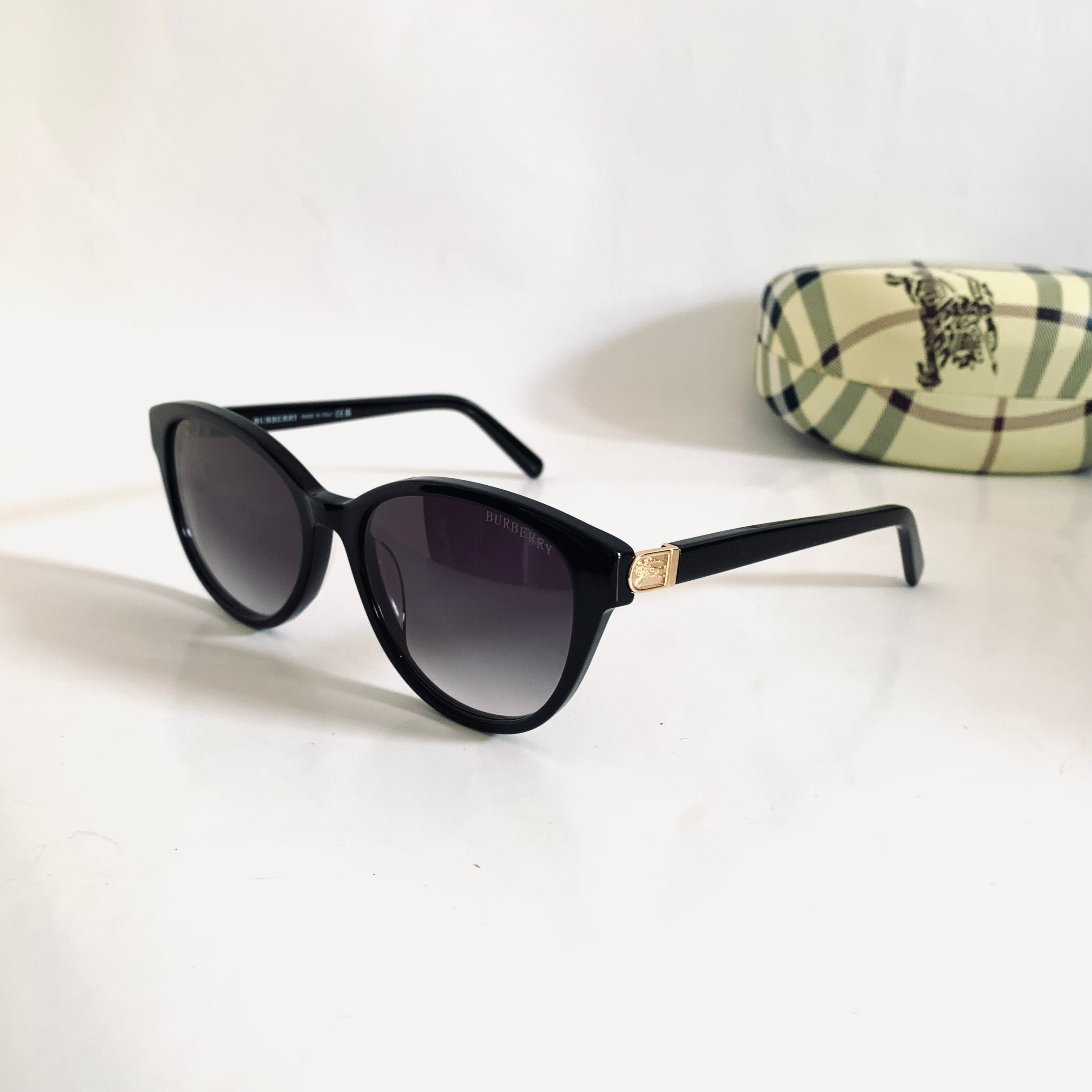 Burberry BE2468 S fm