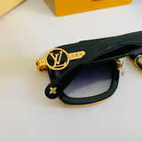 Louis Vuitton Z8582E S
