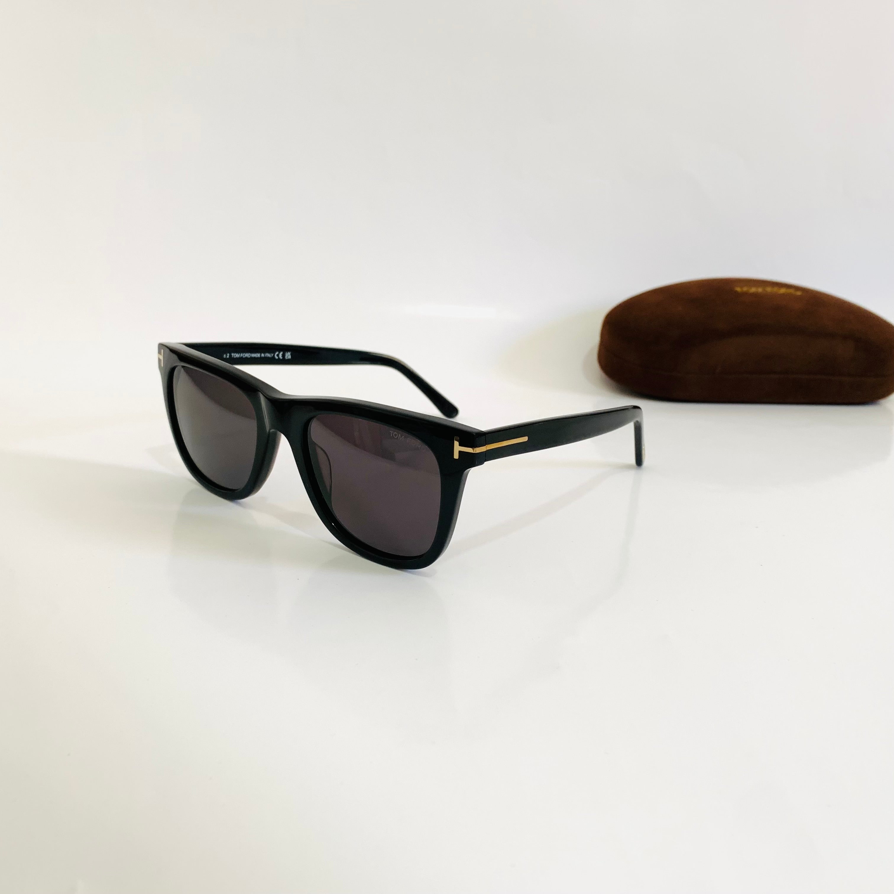 TOM FORD - Léo FT 0336